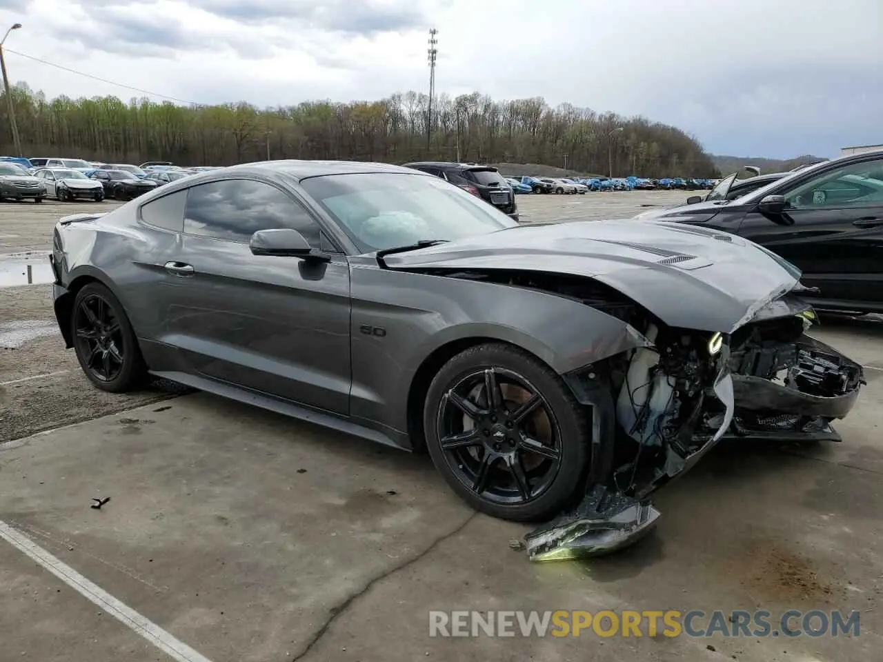4 Photograph of a damaged car 1FA6P8CF7L5126552 FORD MUSTANG 2020