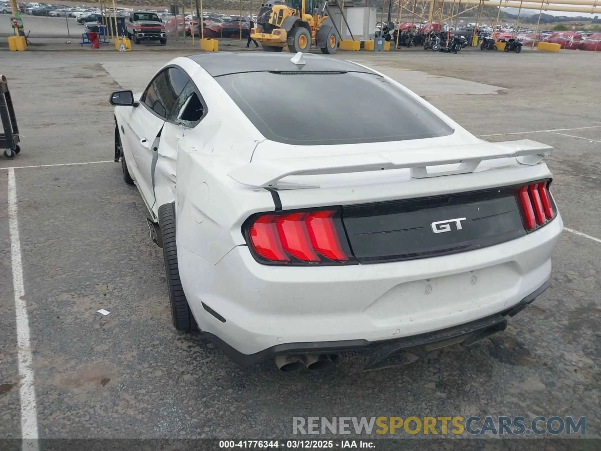 3 Photograph of a damaged car 1FA6P8CF7L5181745 FORD MUSTANG 2020