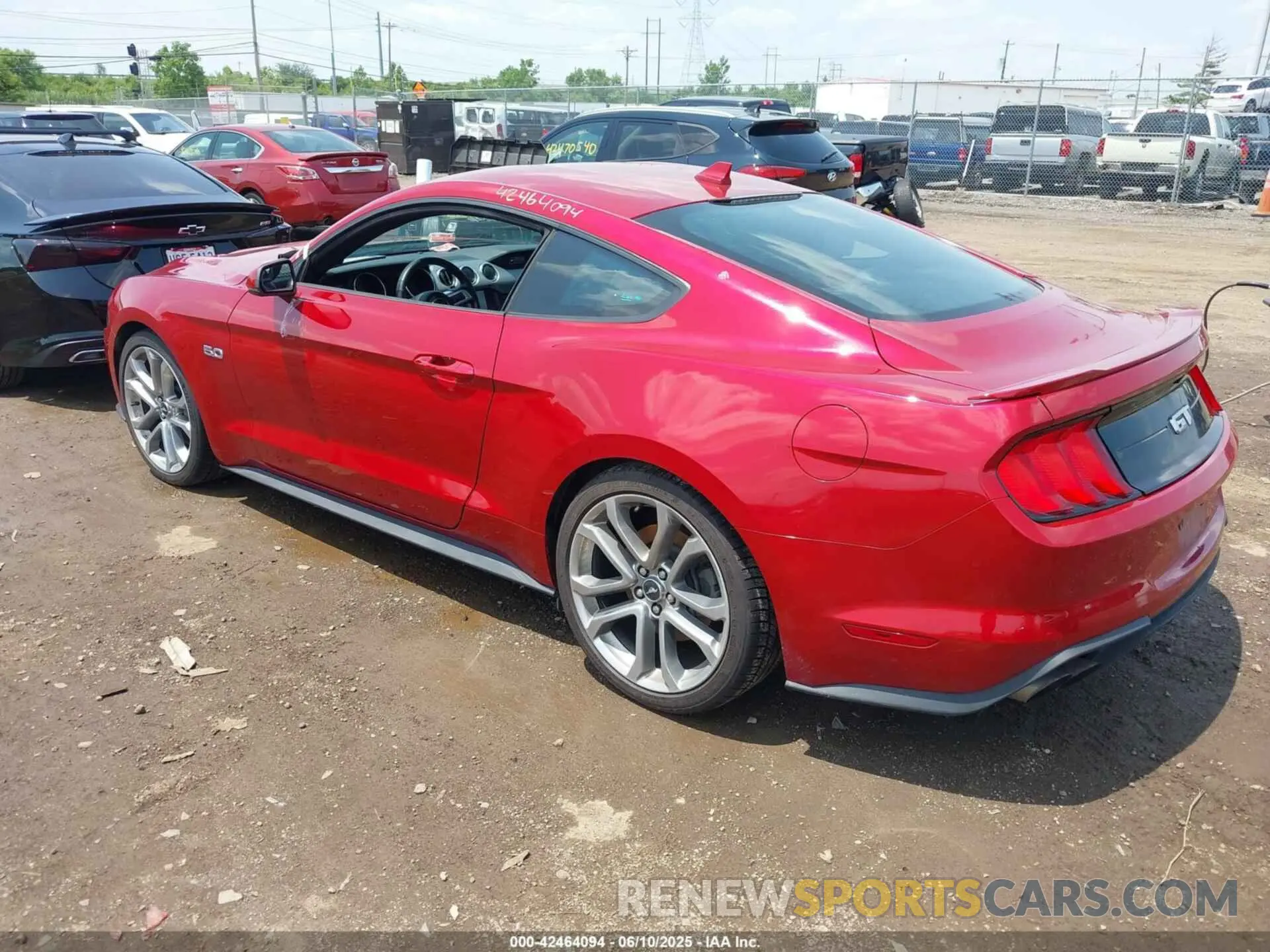 3 Photograph of a damaged car 1FA6P8CF7L5191661 FORD MUSTANG 2020