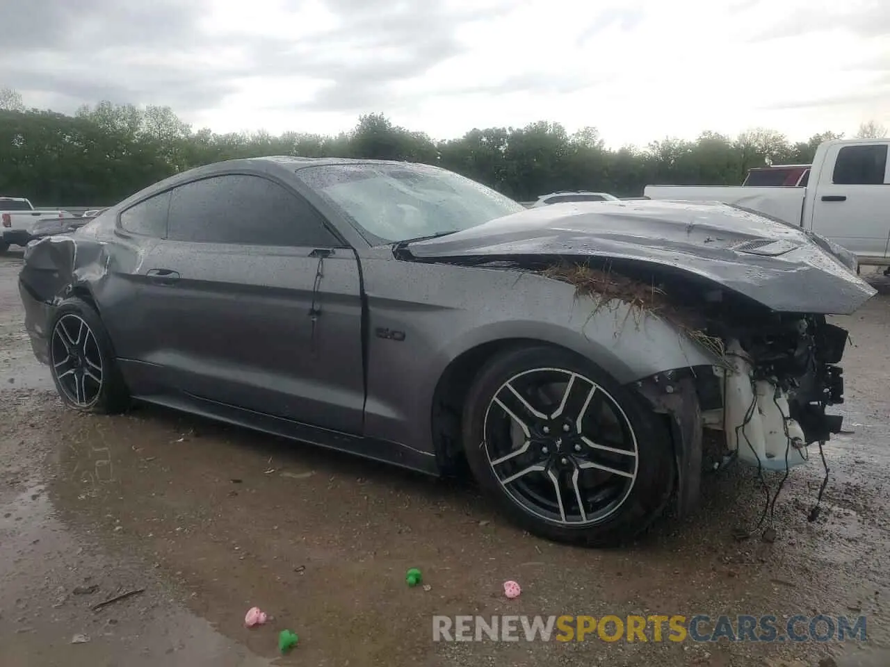 4 Photograph of a damaged car 1FA6P8CF8L5108836 FORD MUSTANG 2020