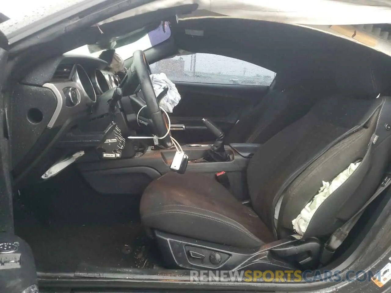 7 Photograph of a damaged car 1FA6P8CF8L5108836 FORD MUSTANG 2020