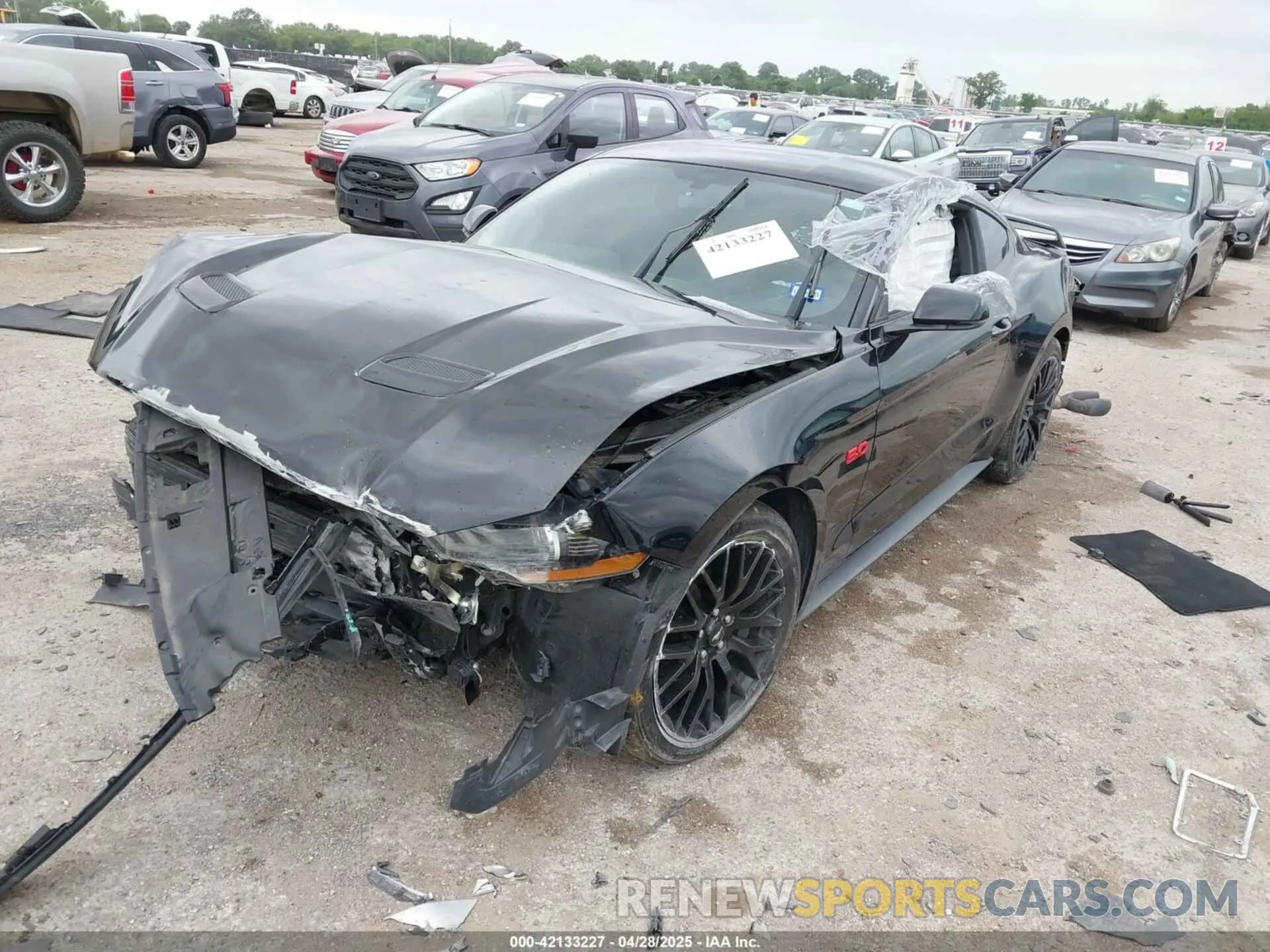 2 Photograph of a damaged car 1FA6P8CF8L5124454 FORD MUSTANG 2020