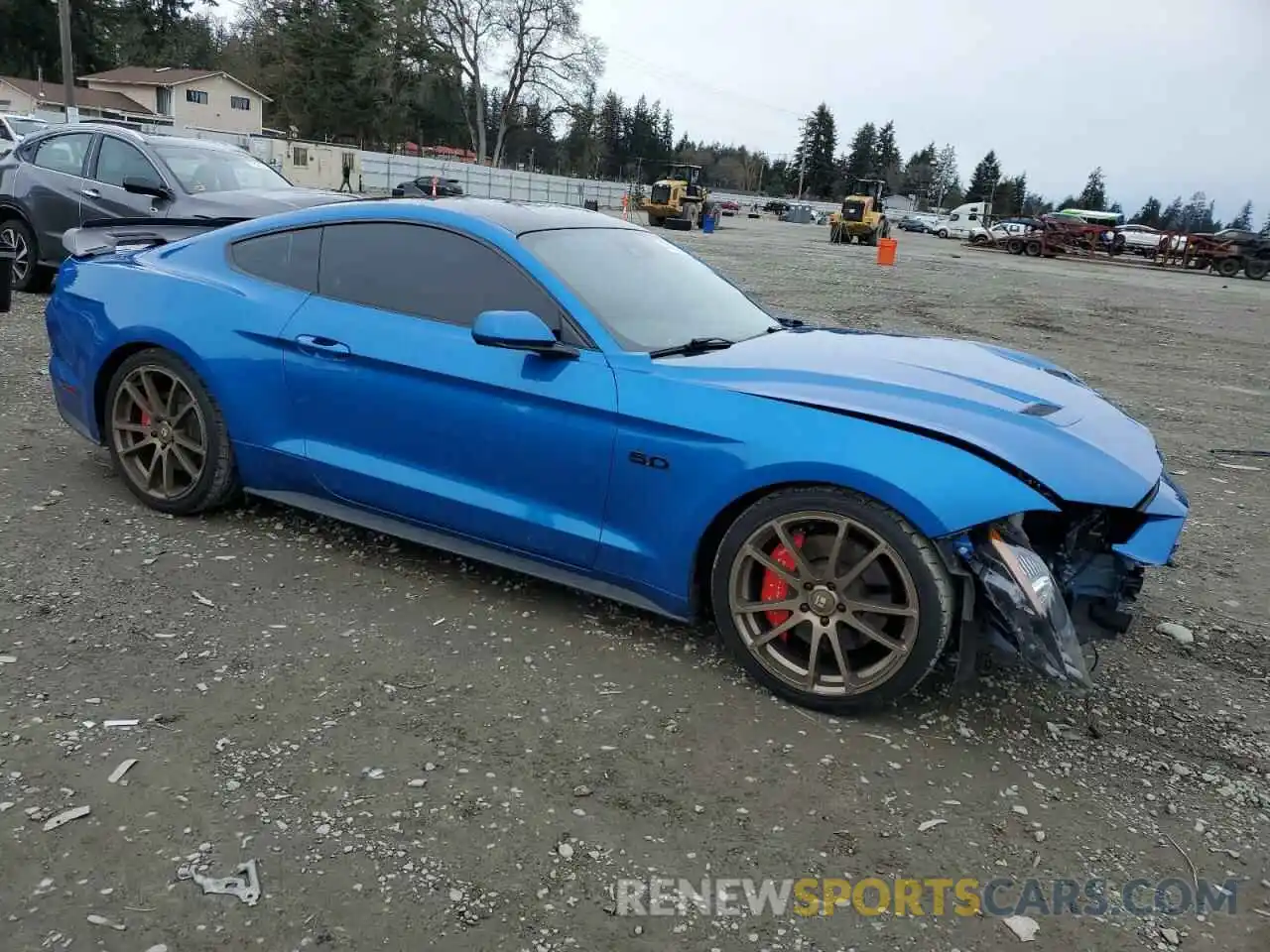 4 Photograph of a damaged car 1FA6P8CF8L5142078 FORD MUSTANG 2020