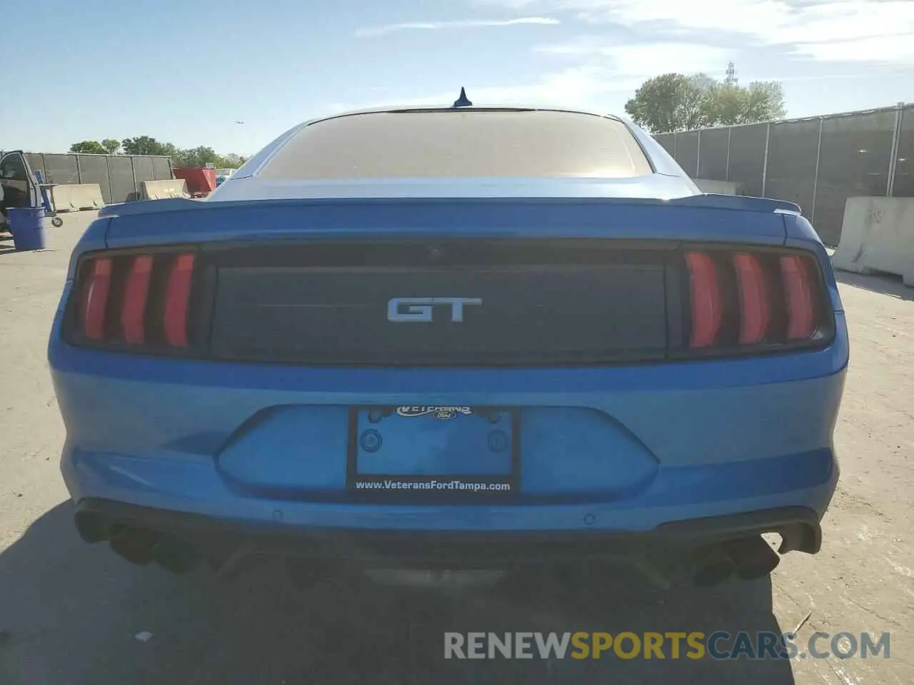 6 Photograph of a damaged car 1FA6P8CF8L5175338 FORD MUSTANG 2020
