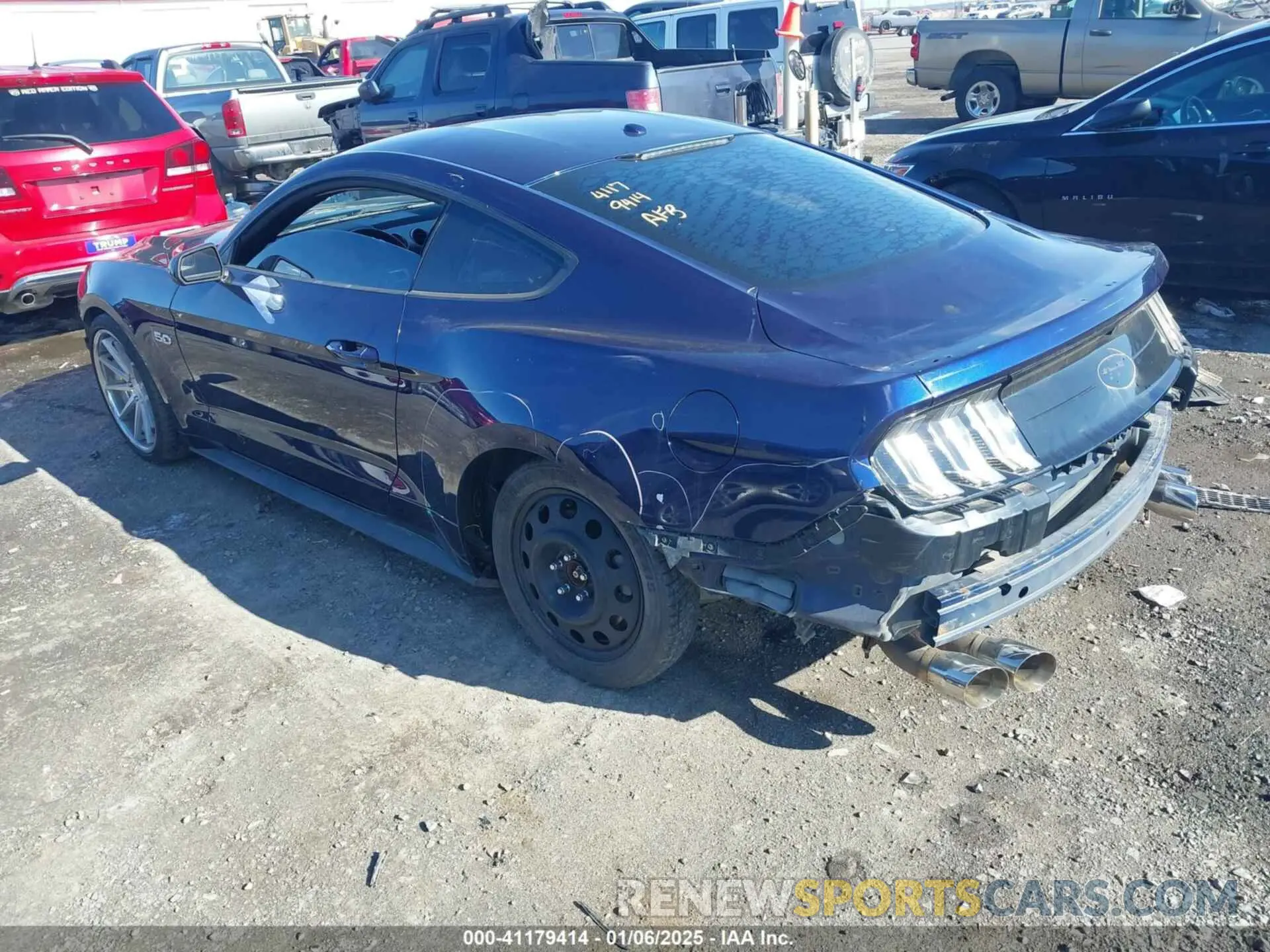3 Photograph of a damaged car 1FA6P8CF9L5113849 FORD MUSTANG 2020