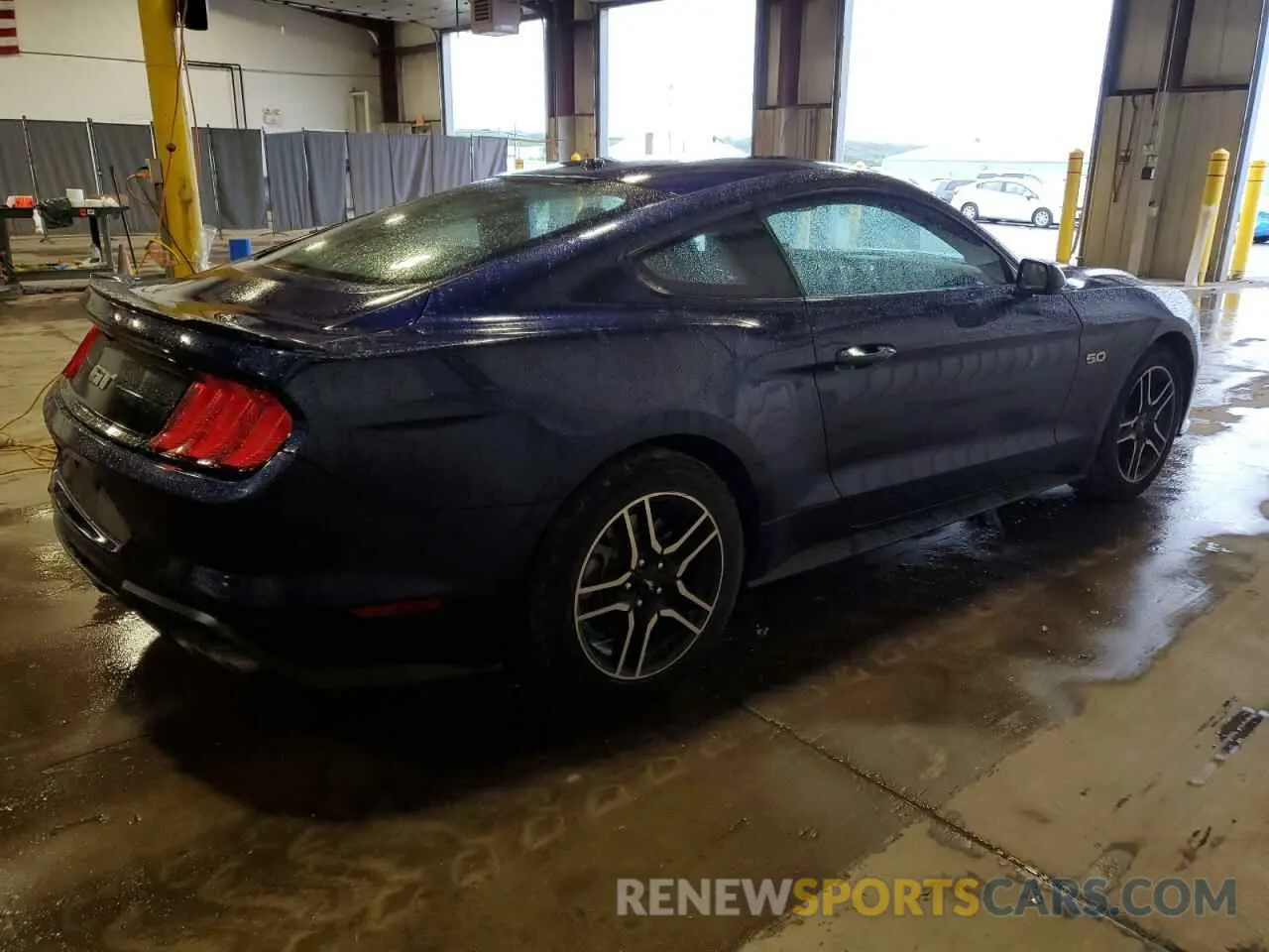 3 Photograph of a damaged car 1FA6P8CF9L5122759 FORD MUSTANG 2020