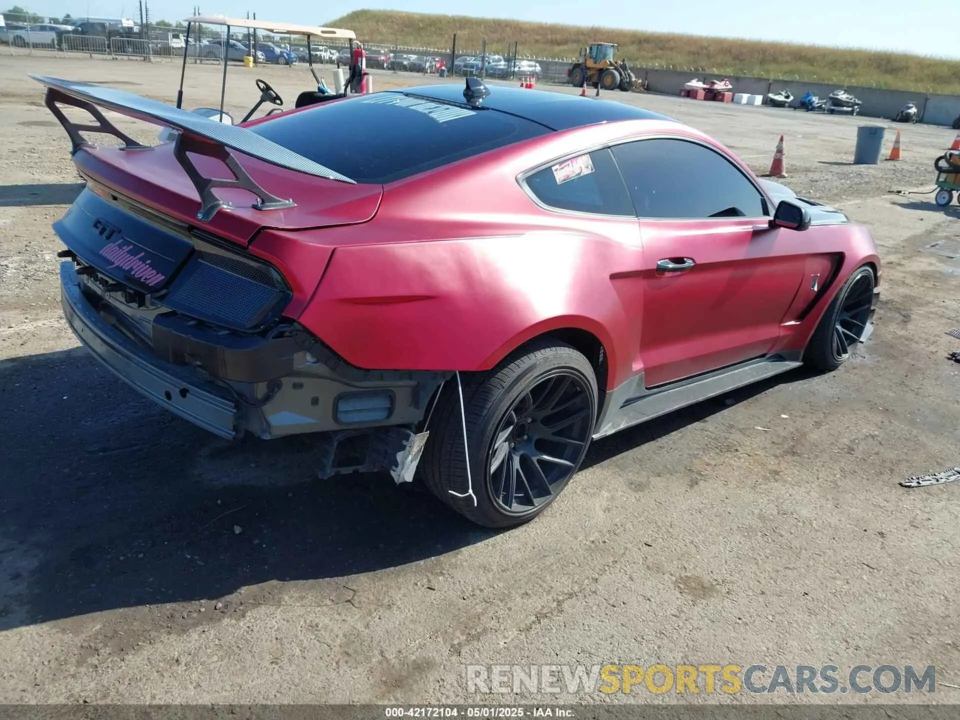 4 Photograph of a damaged car 1FA6P8CF9L5183321 FORD MUSTANG 2020
