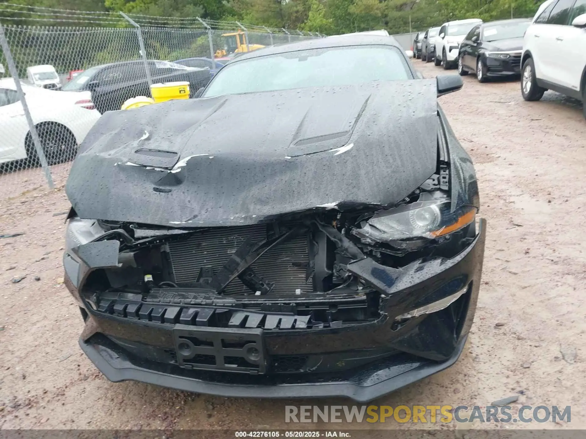 12 Photograph of a damaged car 1FA6P8CFXL5158685 FORD MUSTANG 2020
