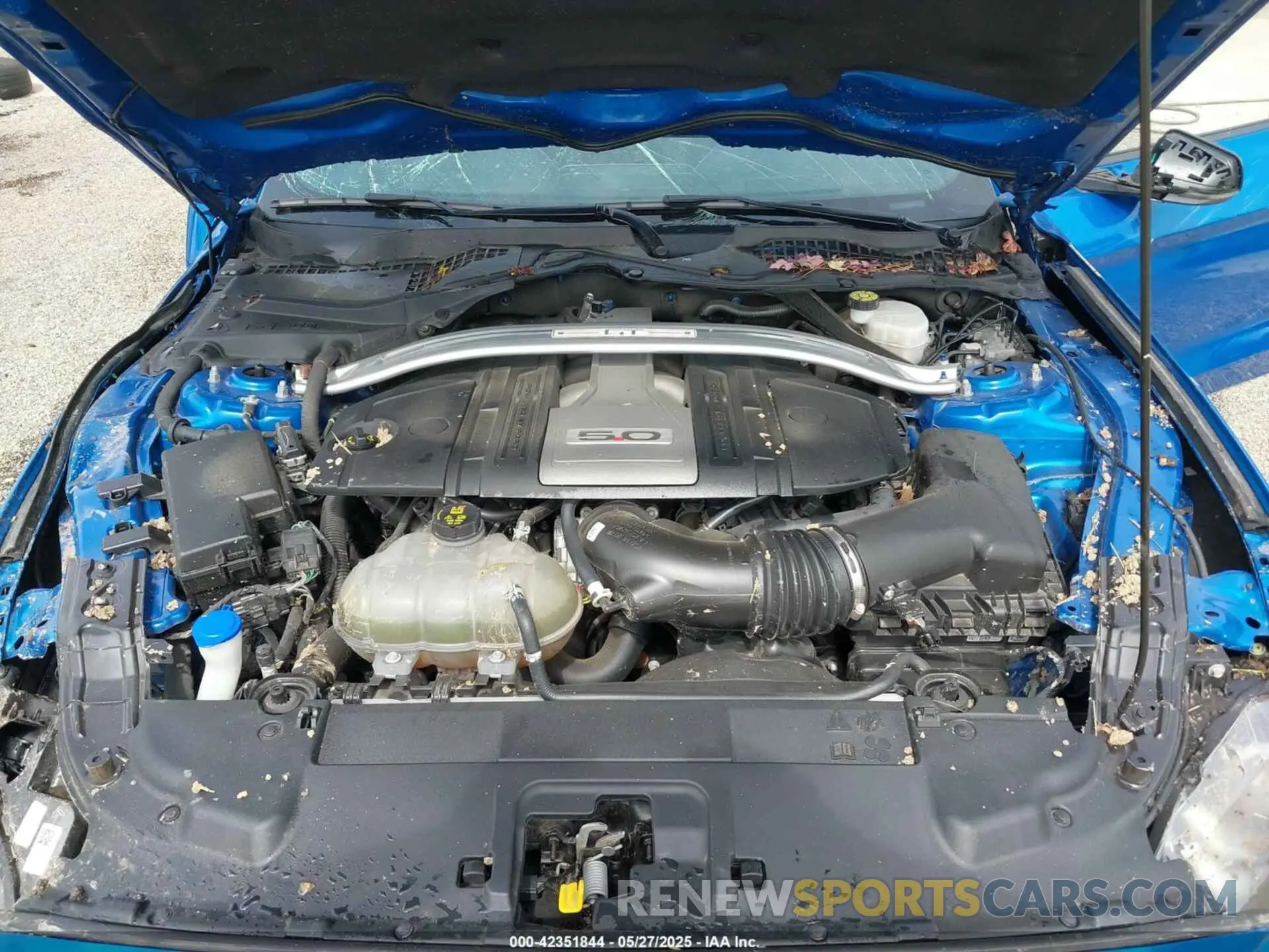 10 Photograph of a damaged car 1FA6P8CFXL5162378 FORD MUSTANG 2020