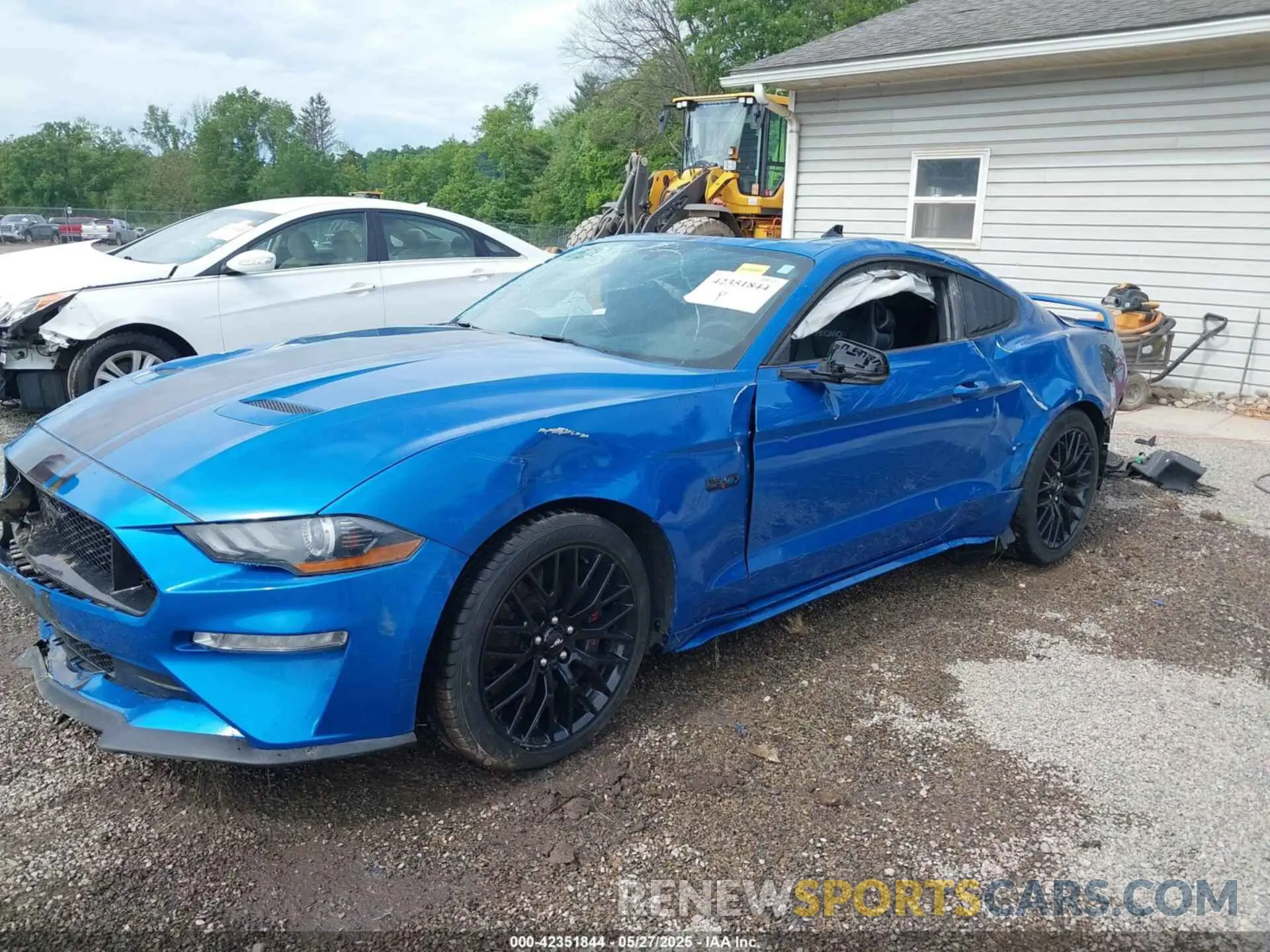2 Photograph of a damaged car 1FA6P8CFXL5162378 FORD MUSTANG 2020