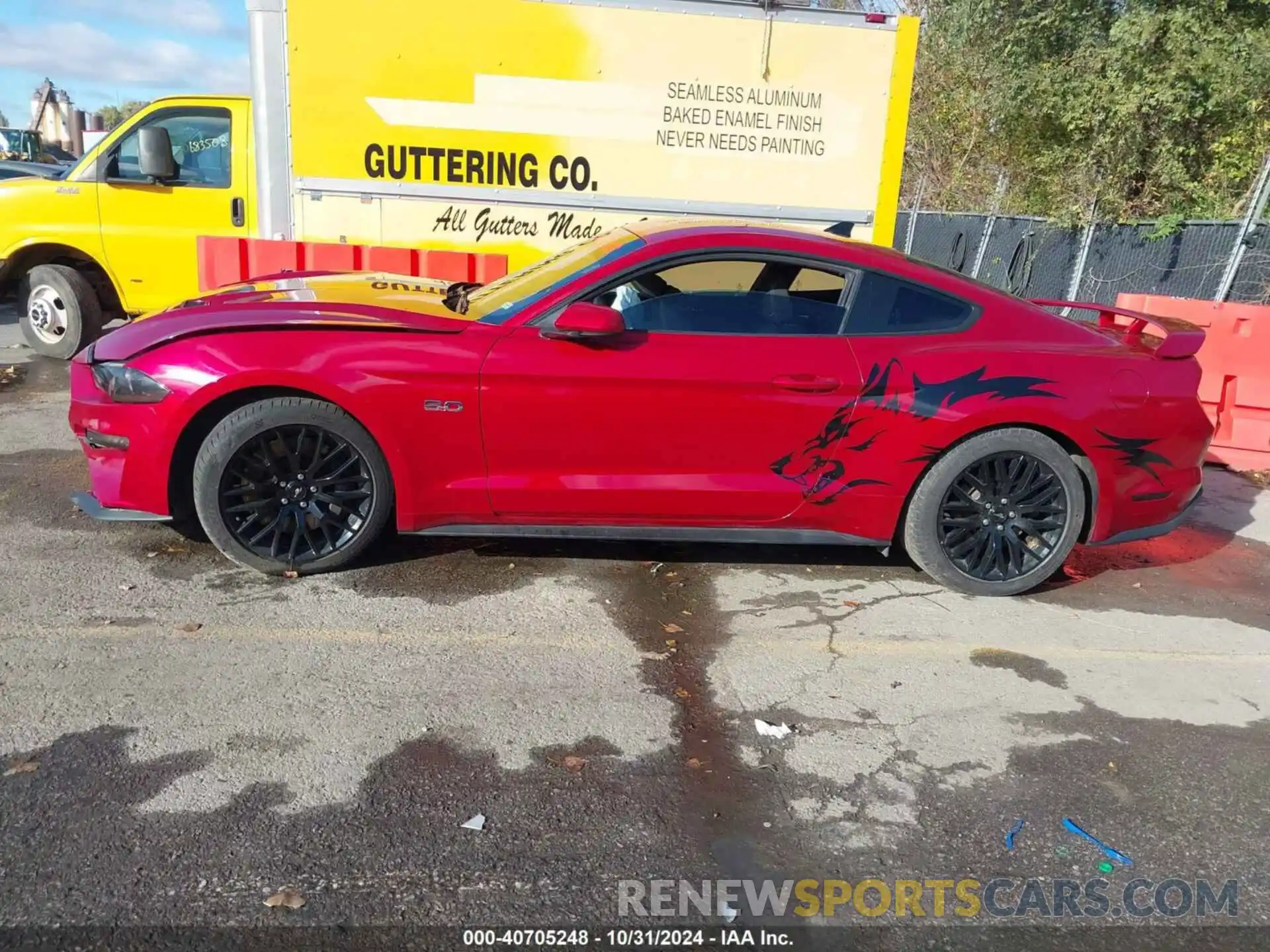 13 Photograph of a damaged car 1FA6P8CFXL5176877 FORD MUSTANG 2020