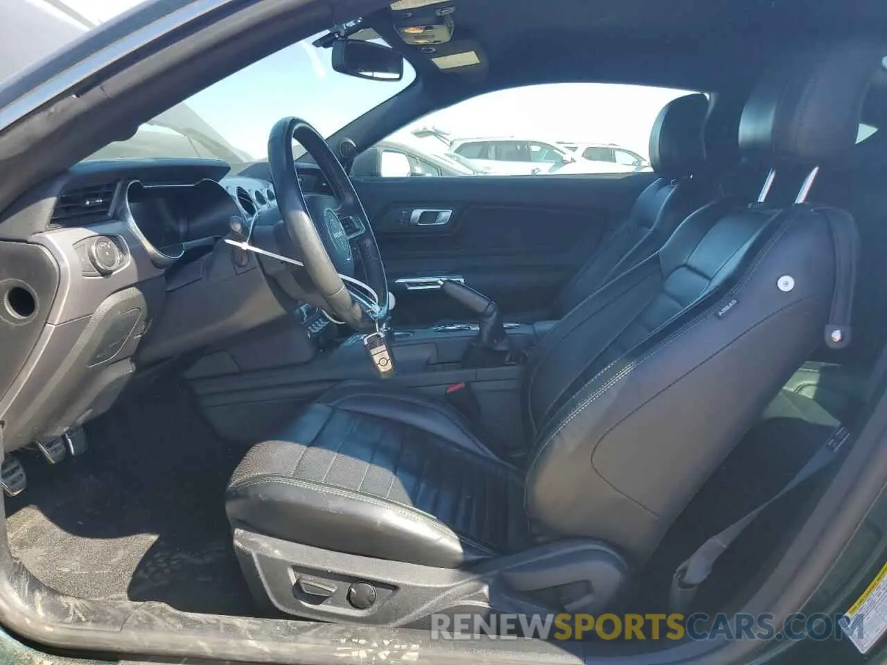 7 Photograph of a damaged car 1FA6P8K08L5580189 FORD MUSTANG 2020