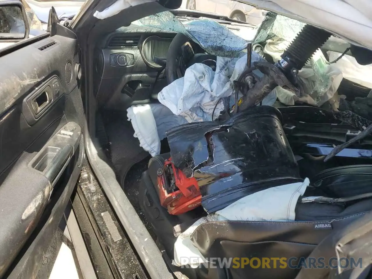 8 Photograph of a damaged car 1FA6P8SJ1L5502183 FORD MUSTANG 2020