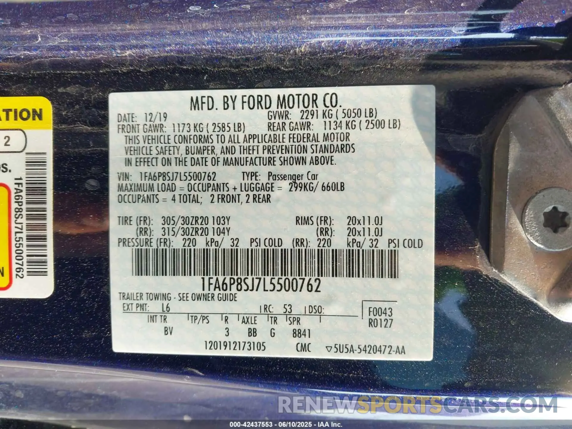 9 Photograph of a damaged car 1FA6P8SJ7L5500762 FORD MUSTANG 2020