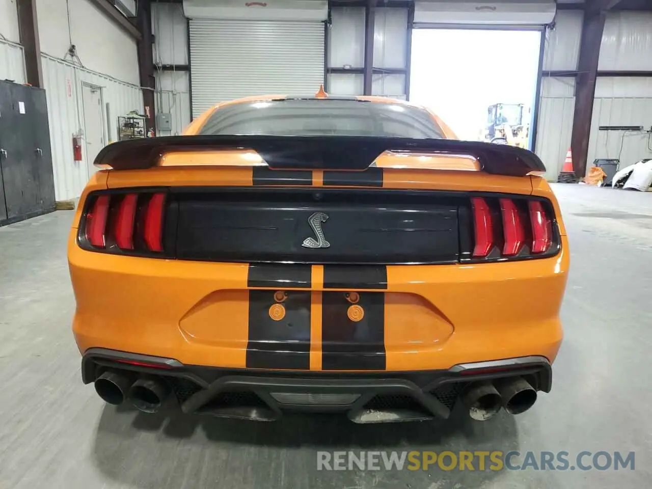 6 Photograph of a damaged car 1FA6P8SJXL5503915 FORD MUSTANG 2020