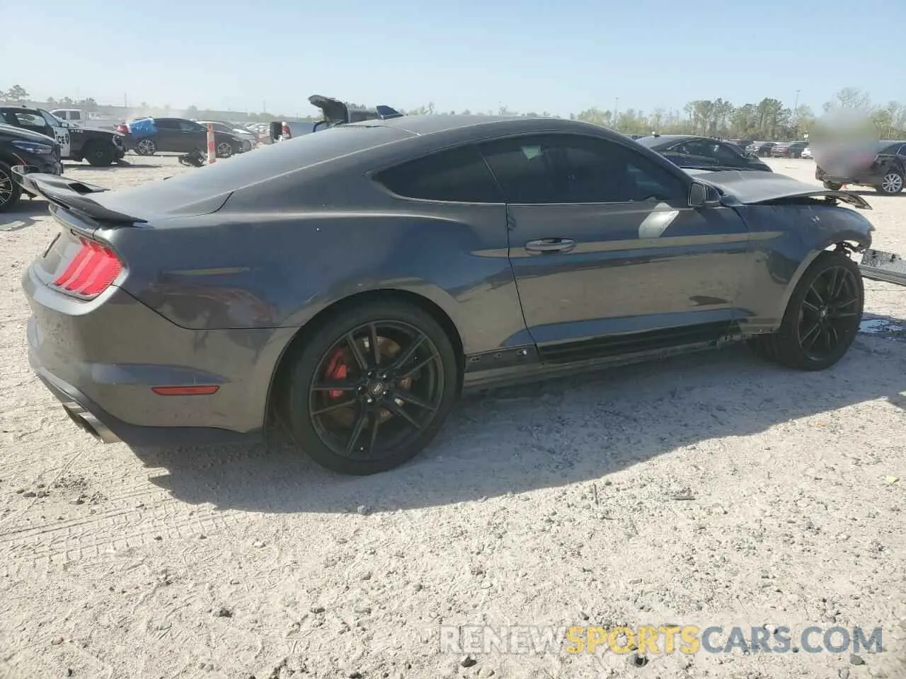 3 Photograph of a damaged car 1FA6P8SJXL5504191 FORD MUSTANG 2020
