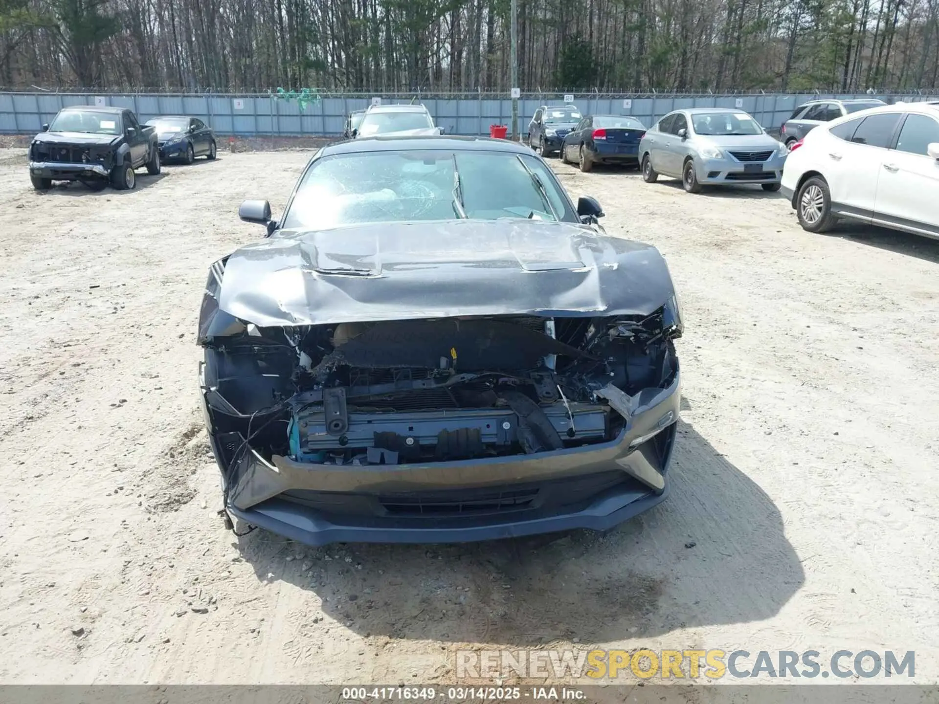6 Photograph of a damaged car 1FA6P8TH1L5108453 FORD MUSTANG 2020