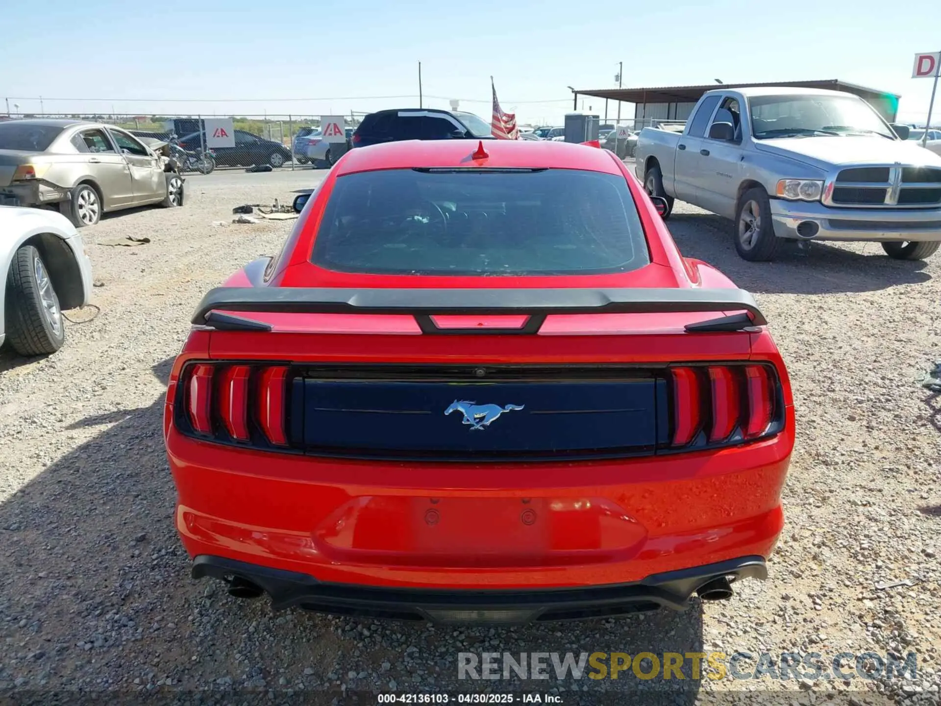 15 Photograph of a damaged car 1FA6P8TH1L5146359 FORD MUSTANG 2020