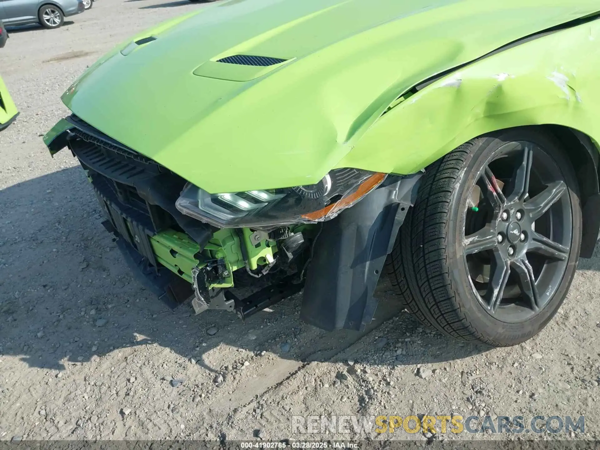 6 Photograph of a damaged car 1FA6P8TH1L5182312 FORD MUSTANG 2020