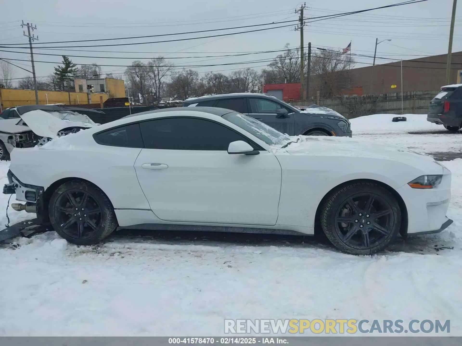 13 Photograph of a damaged car 1FA6P8TH2L5182142 FORD MUSTANG 2020