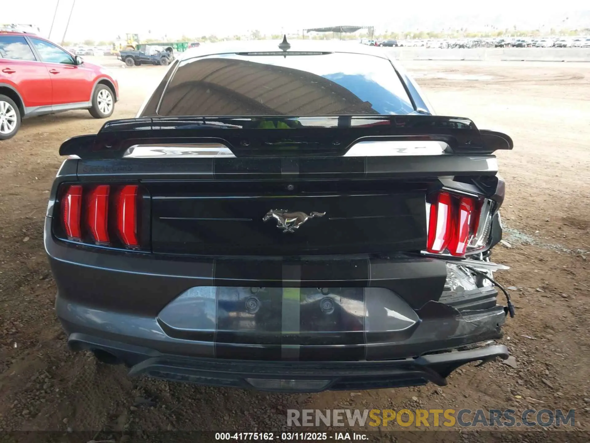 16 Photograph of a damaged car 1FA6P8TH2L5182447 FORD MUSTANG 2020
