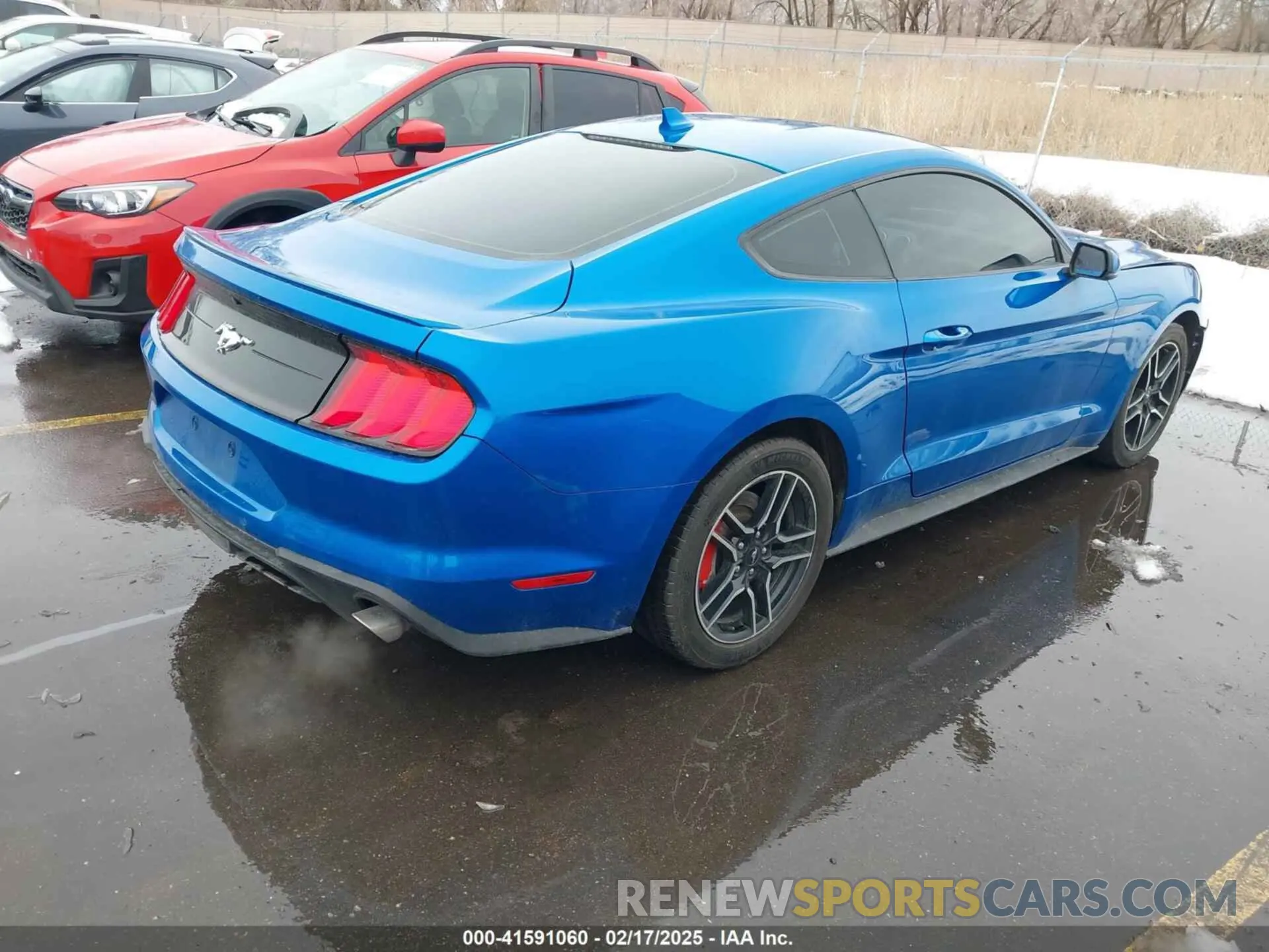 4 Photograph of a damaged car 1FA6P8TH2L5185834 FORD MUSTANG 2020
