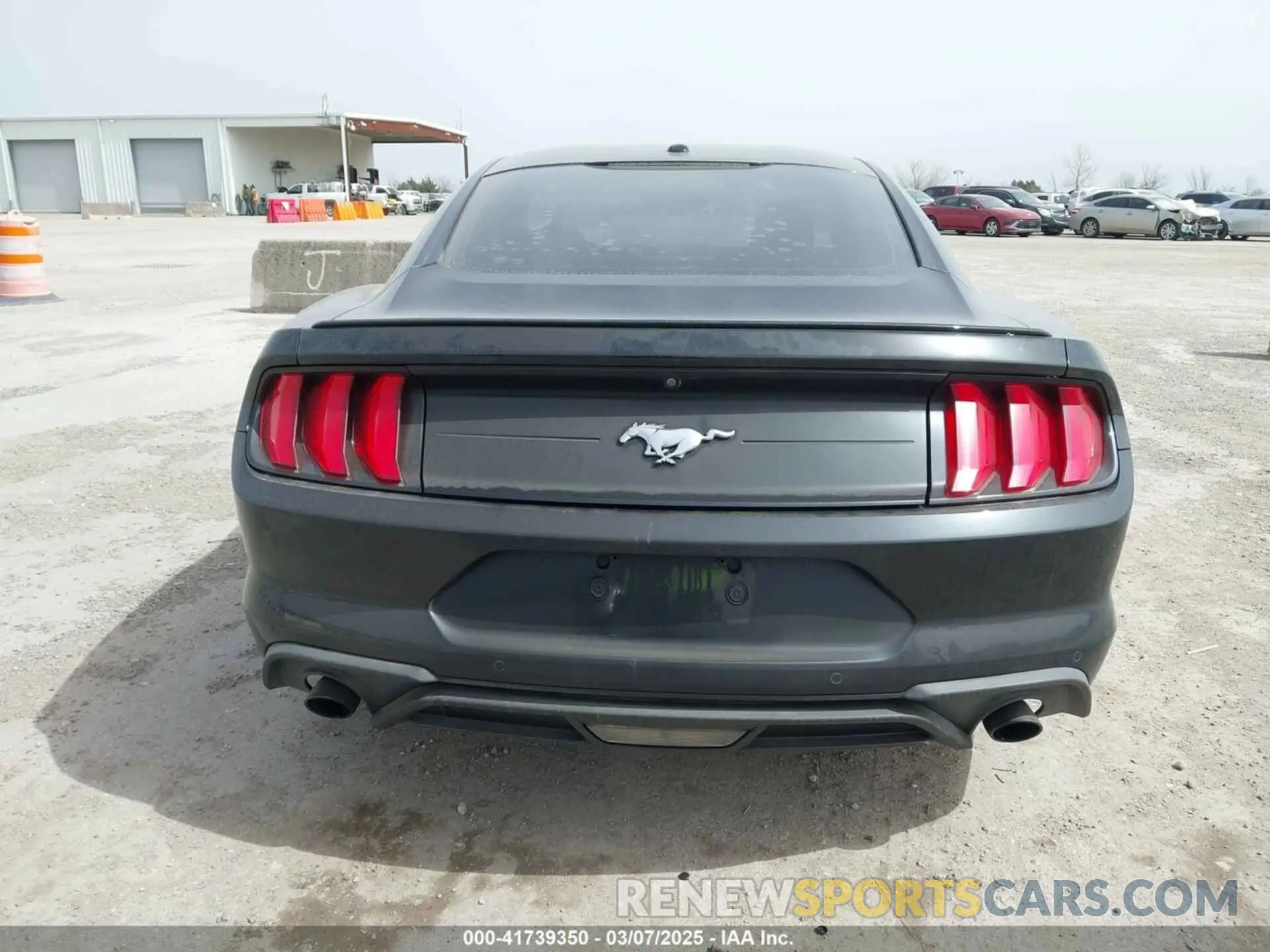 16 Photograph of a damaged car 1FA6P8TH3L5114920 FORD MUSTANG 2020