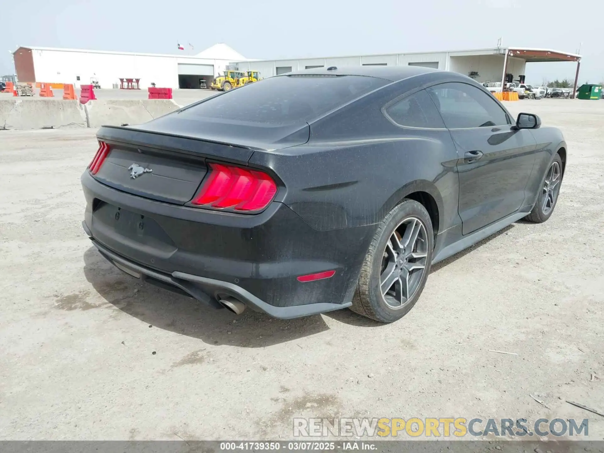 4 Photograph of a damaged car 1FA6P8TH3L5114920 FORD MUSTANG 2020
