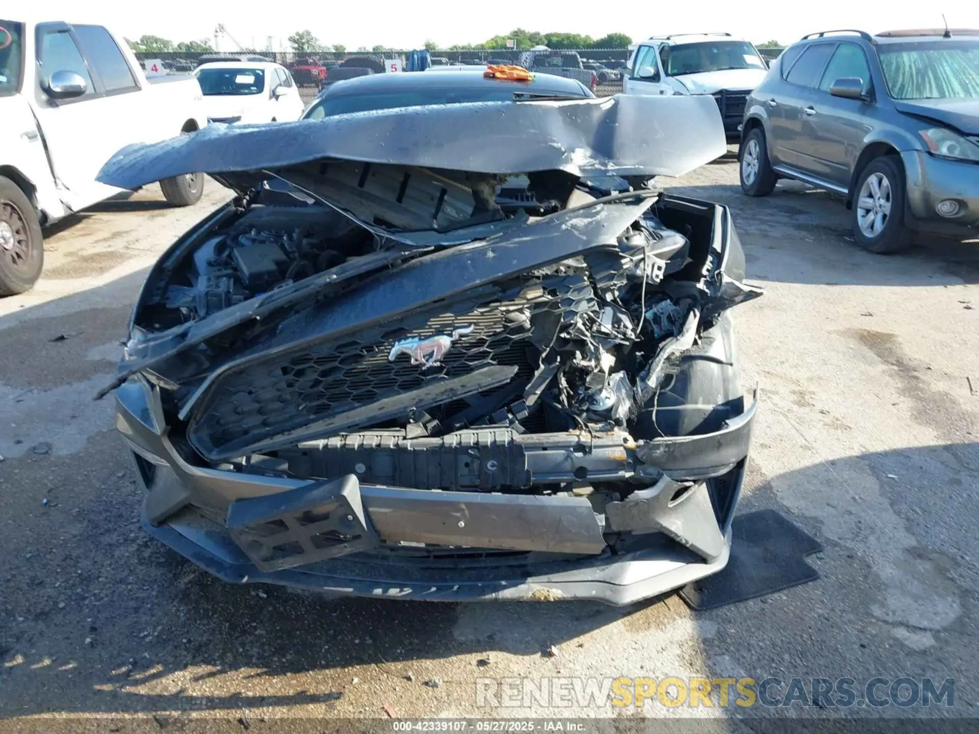 11 Photograph of a damaged car 1FA6P8TH3L5169920 FORD MUSTANG 2020