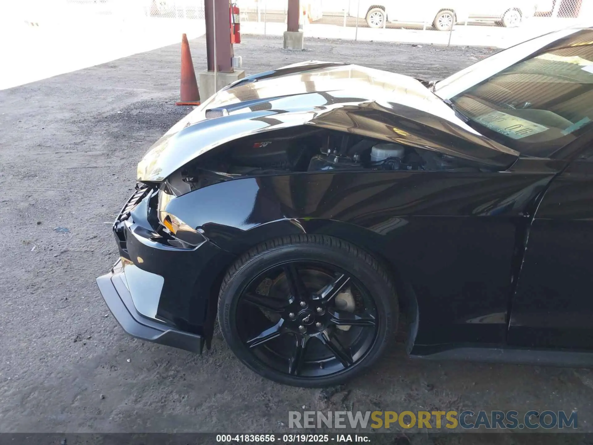 6 Photograph of a damaged car 1FA6P8TH4L5157985 FORD MUSTANG 2020