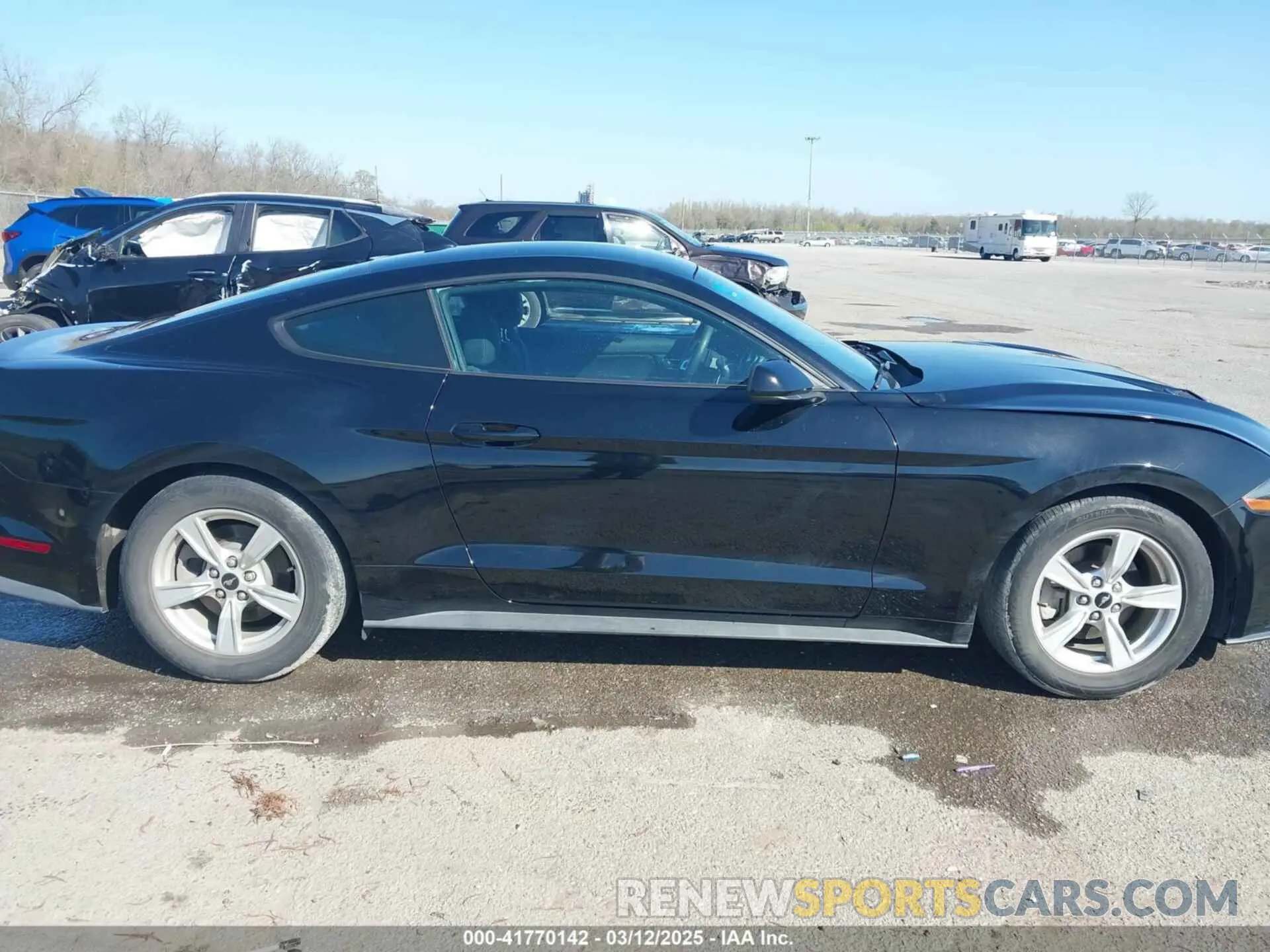 13 Photograph of a damaged car 1FA6P8TH5L5149801 FORD MUSTANG 2020