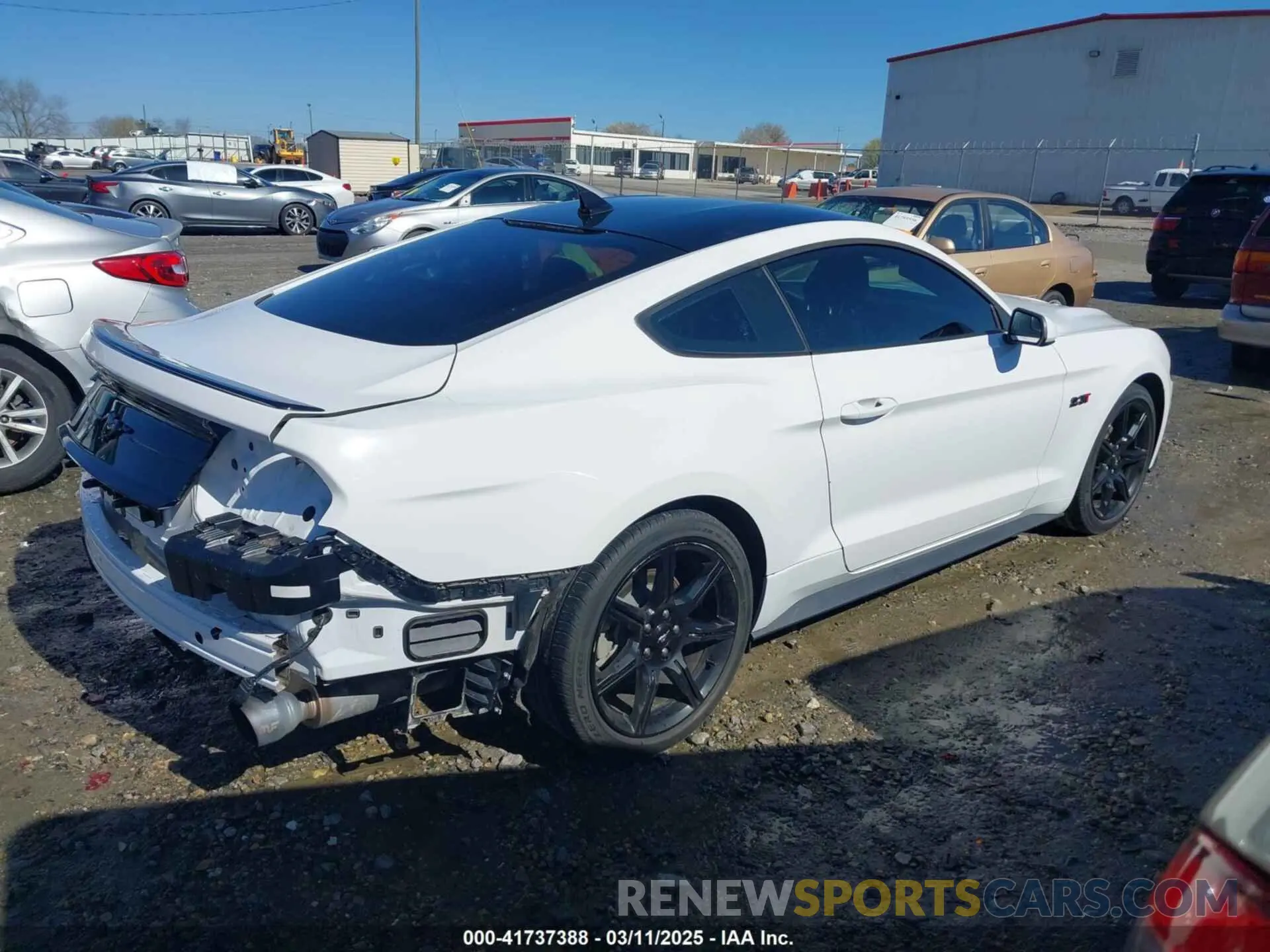 4 Photograph of a damaged car 1FA6P8TH5L5186735 FORD MUSTANG 2020