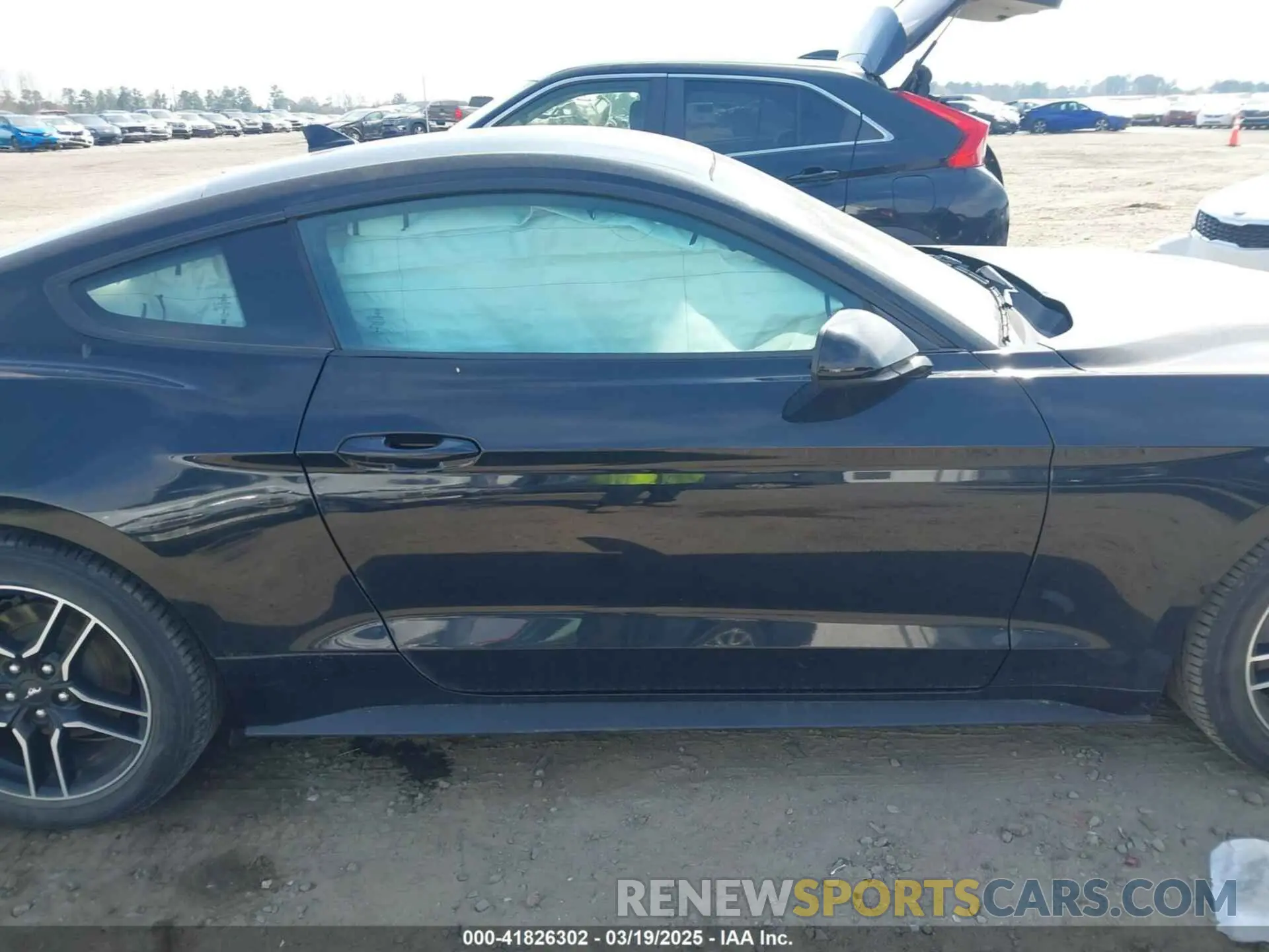 12 Photograph of a damaged car 1FA6P8TH5L5187643 FORD MUSTANG 2020