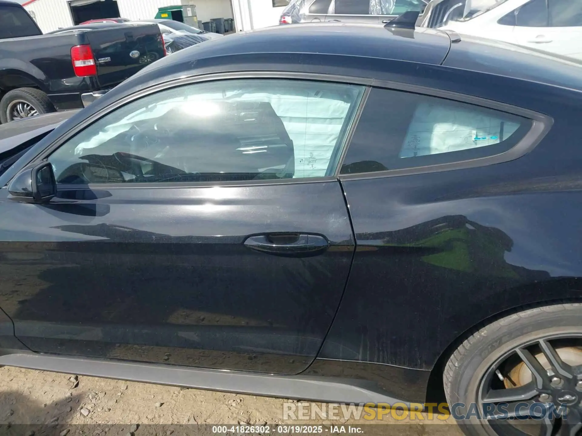 13 Photograph of a damaged car 1FA6P8TH5L5187643 FORD MUSTANG 2020