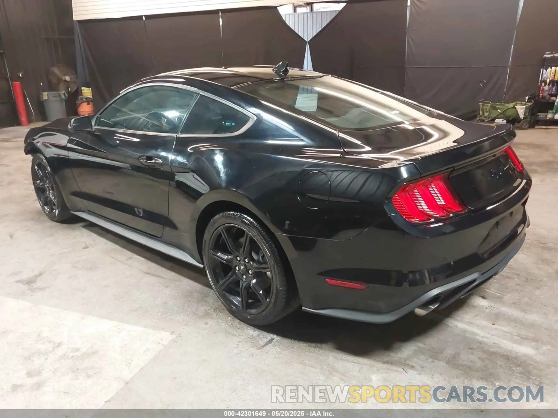3 Photograph of a damaged car 1FA6P8TH6L5145109 FORD MUSTANG 2020