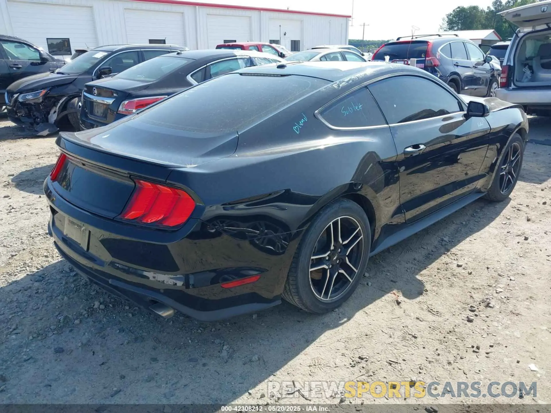 4 Photograph of a damaged car 1FA6P8TH8L5118039 FORD MUSTANG 2020