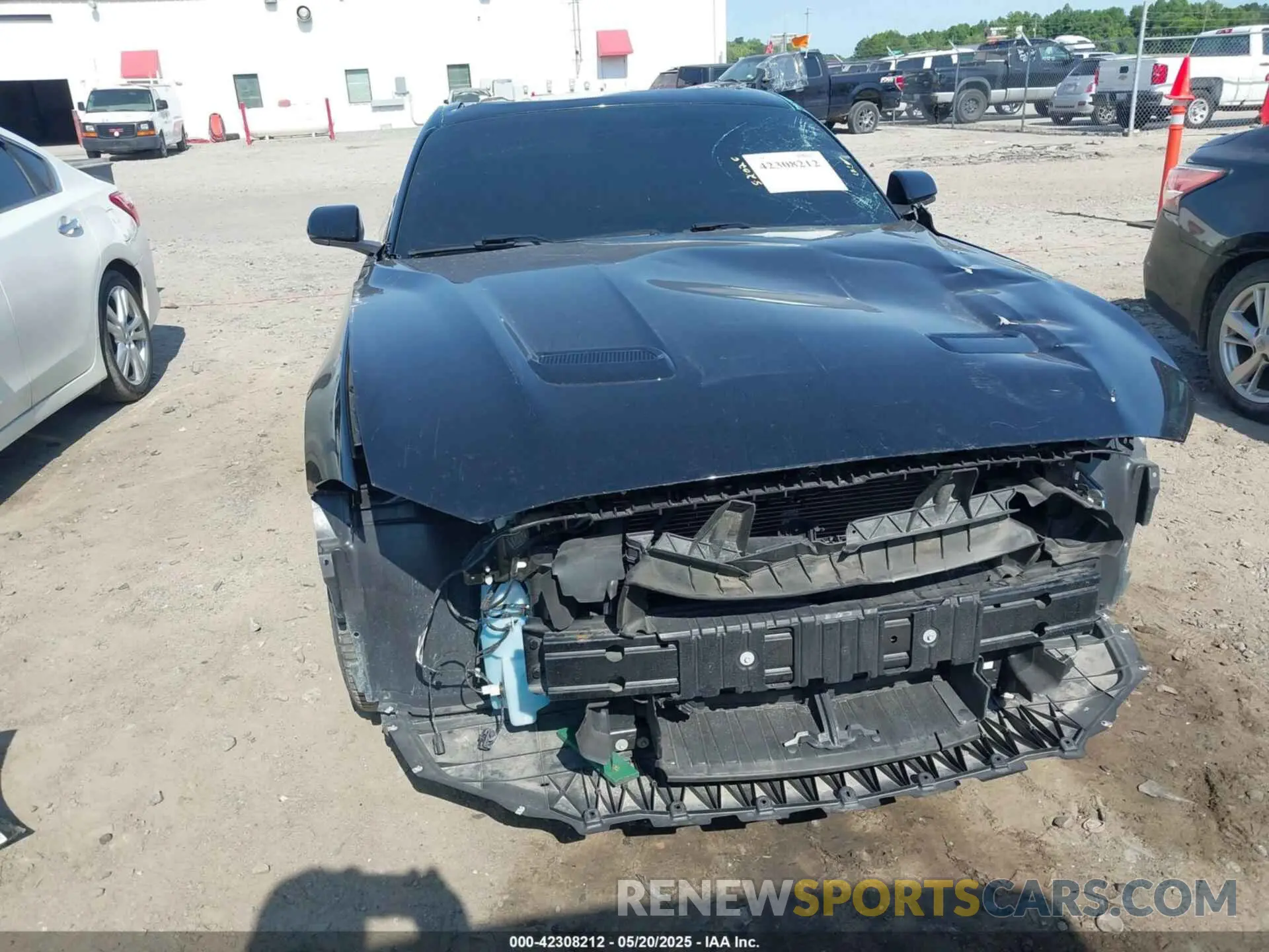 6 Photograph of a damaged car 1FA6P8TH8L5118039 FORD MUSTANG 2020