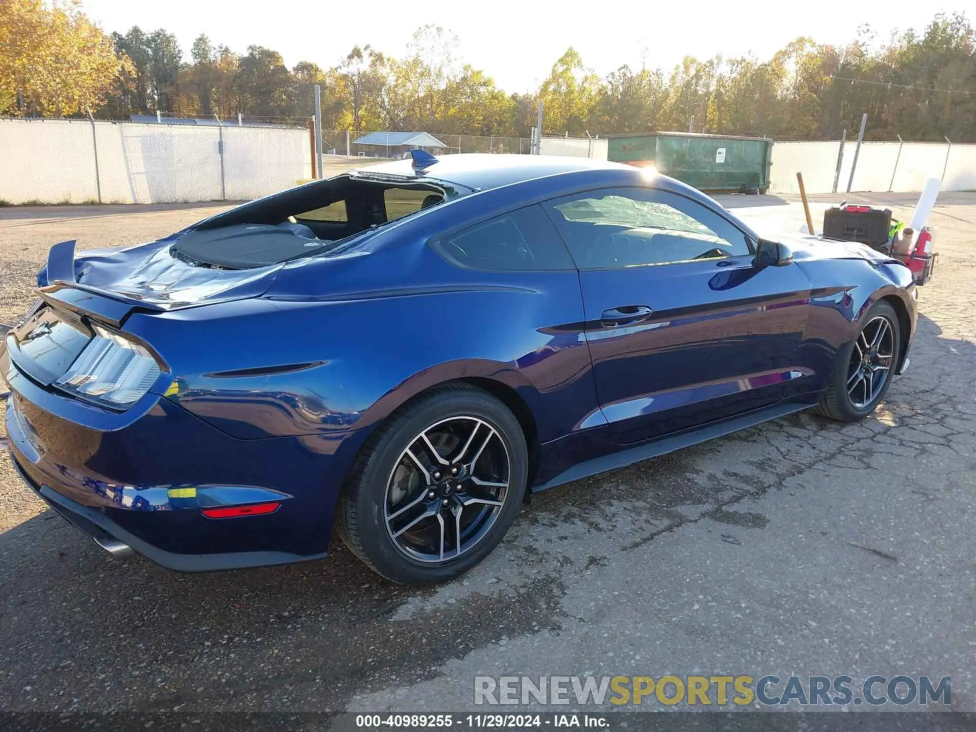 4 Photograph of a damaged car 1FA6P8TH8L5160002 FORD MUSTANG 2020