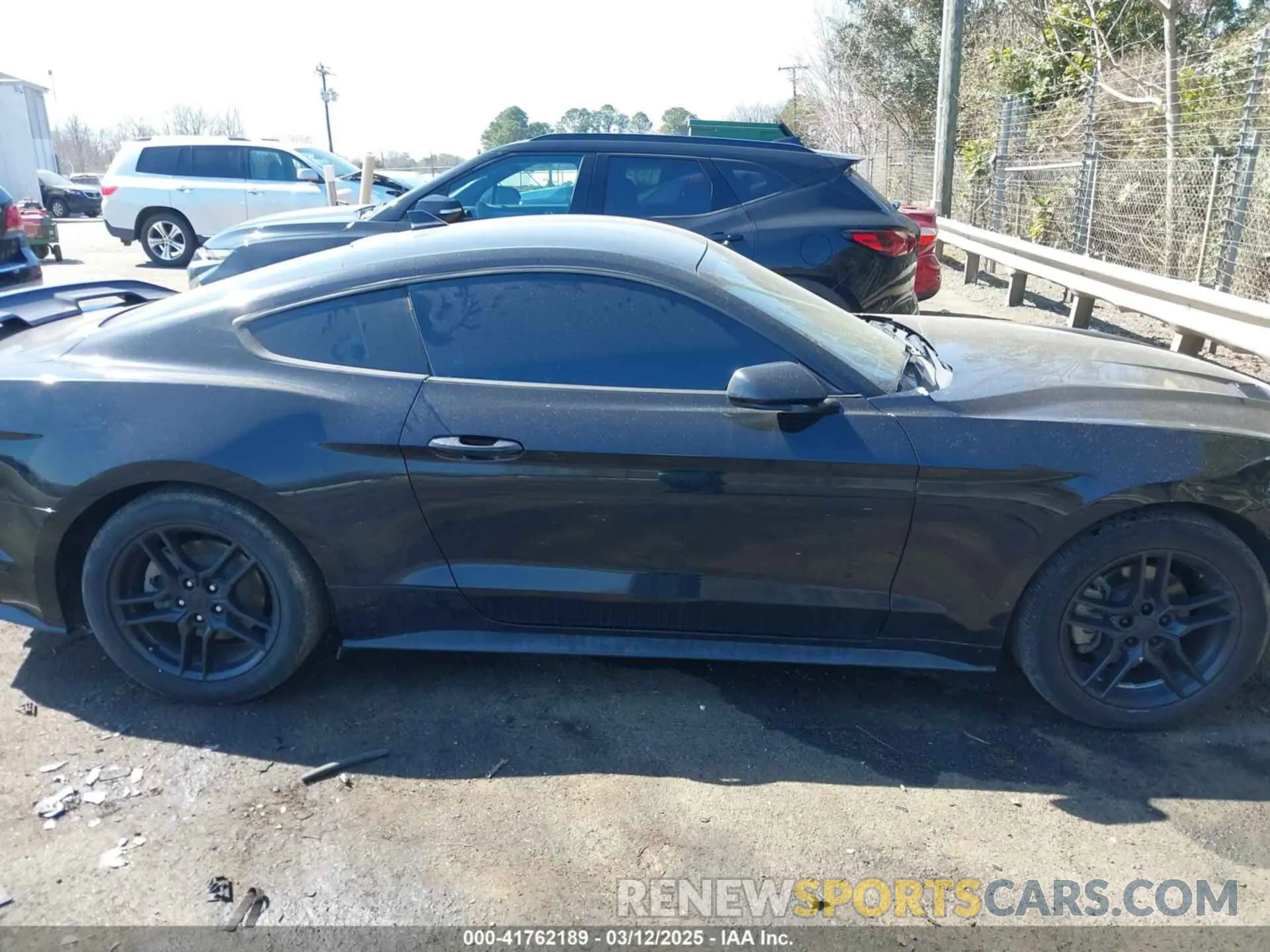 13 Photograph of a damaged car 1FA6P8TH8L5161523 FORD MUSTANG 2020