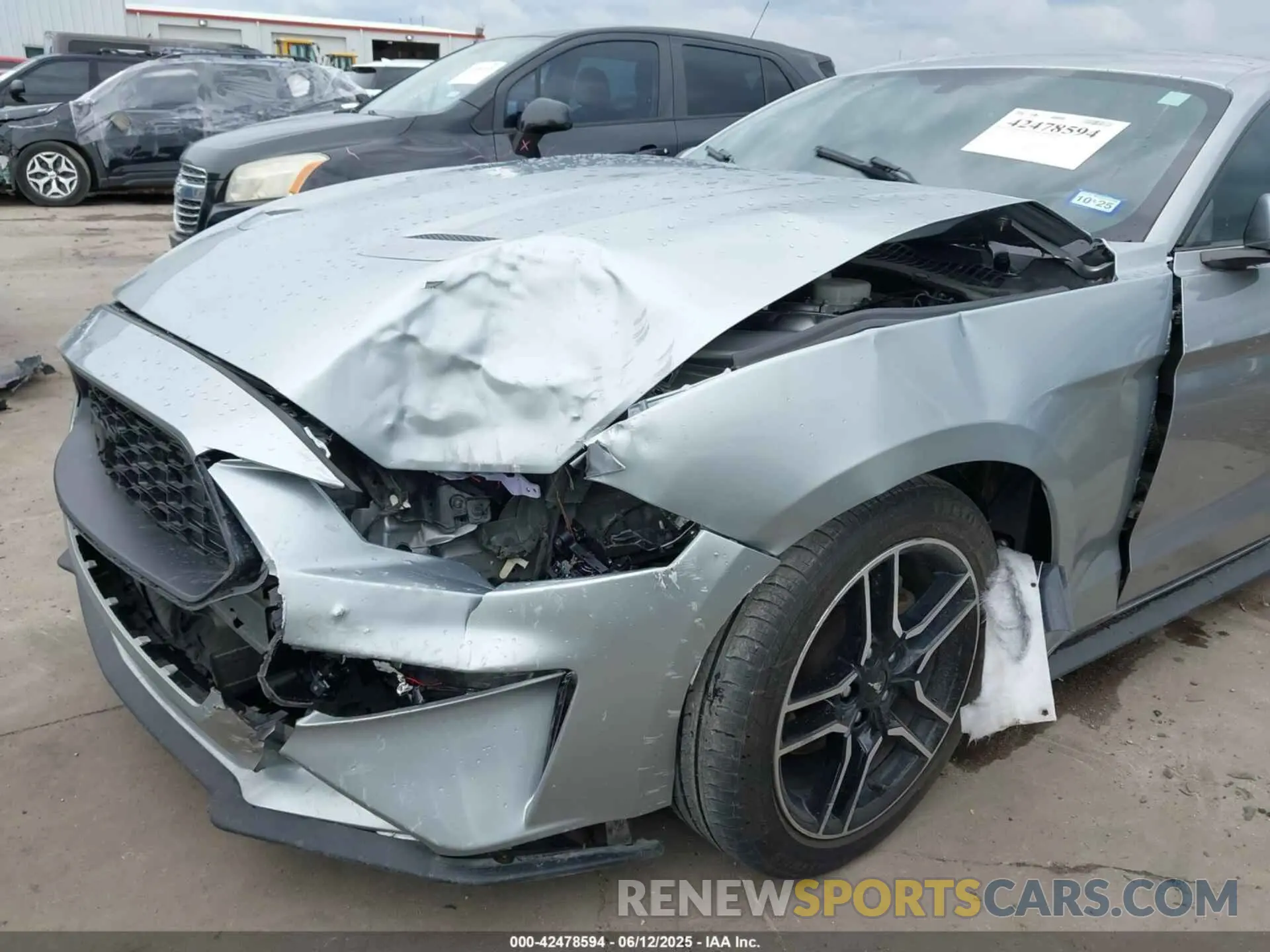 6 Photograph of a damaged car 1FA6P8THXL5136364 FORD MUSTANG 2020