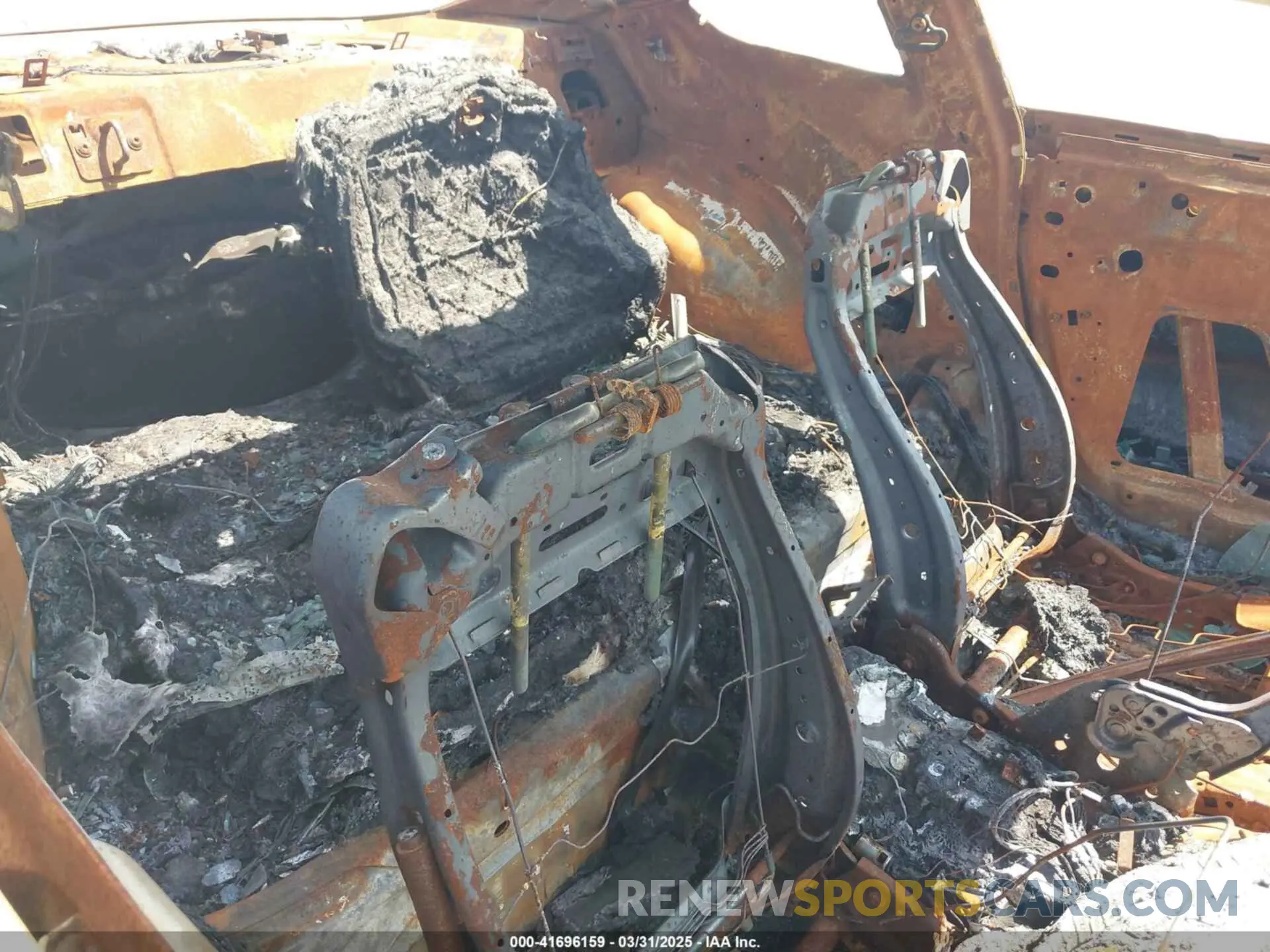 8 Photograph of a damaged car 1FA6P8THXL5154380 FORD MUSTANG 2020
