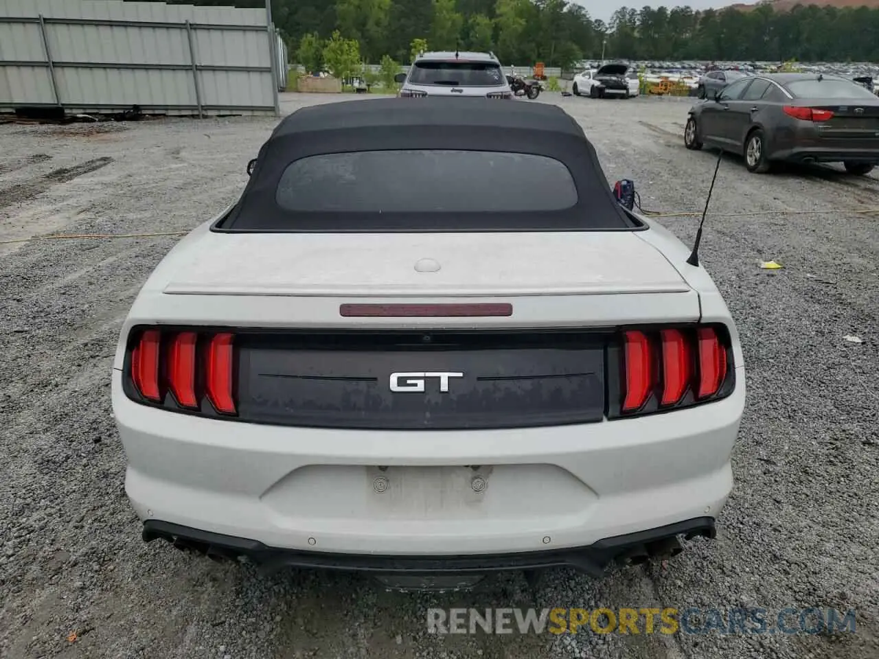 6 Photograph of a damaged car 1FATP8FF0L5139559 FORD MUSTANG 2020