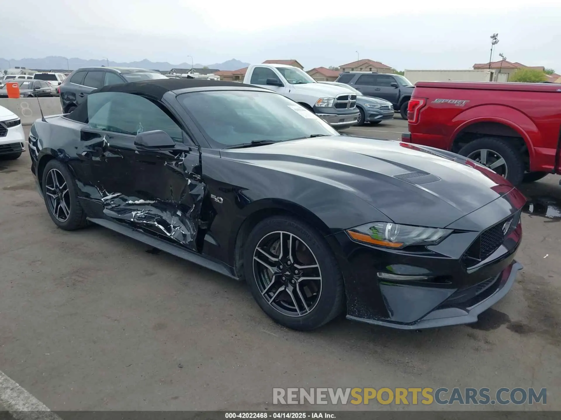 1 Photograph of a damaged car 1FATP8FF5L5119453 FORD MUSTANG 2020