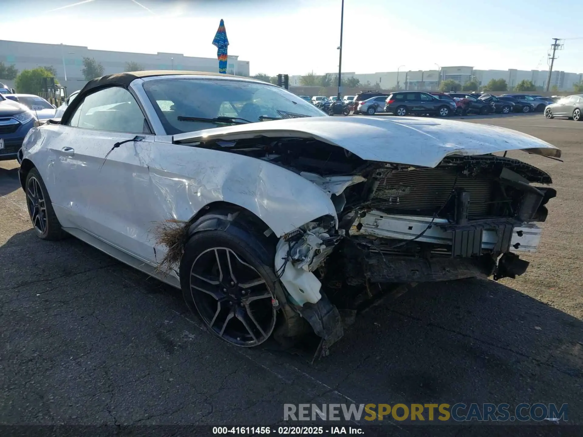 1 Photograph of a damaged car 1FATP8UH1L5114464 FORD MUSTANG 2020