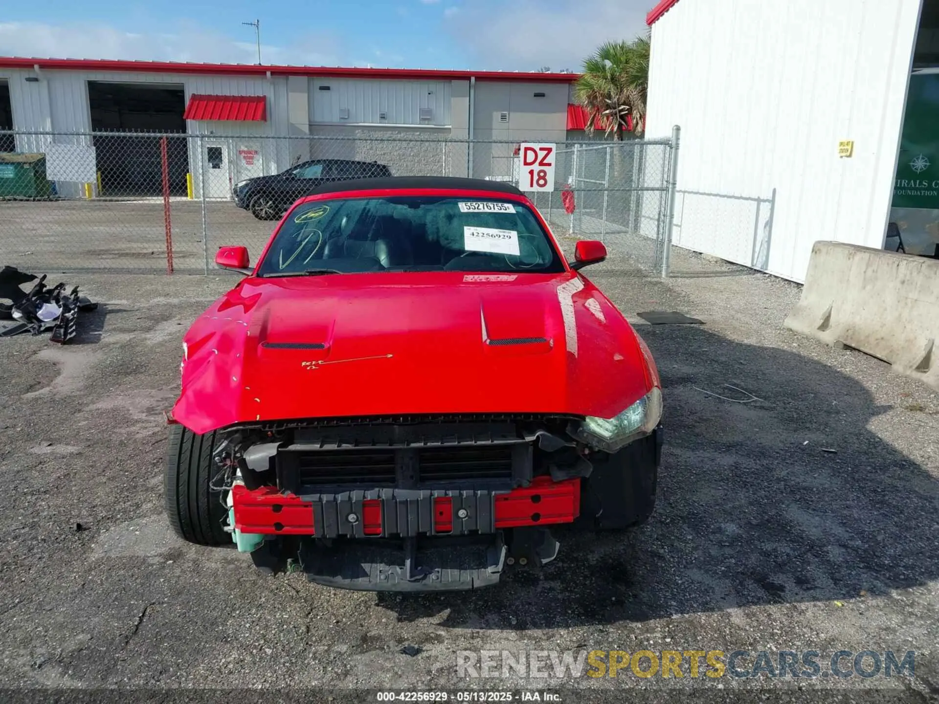 13 Photograph of a damaged car 1FATP8UH2L5119804 FORD MUSTANG 2020