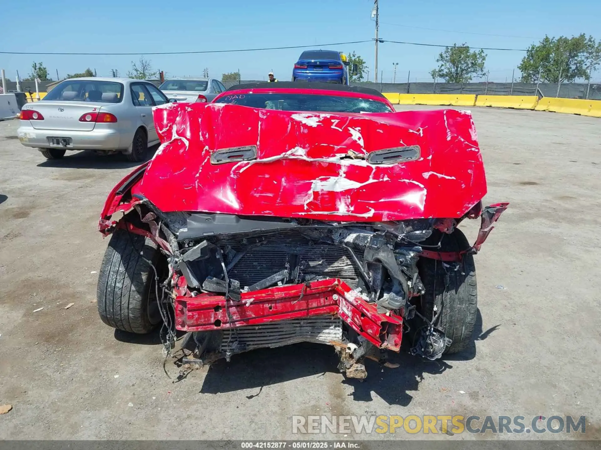 6 Photograph of a damaged car 1FATP8UH5L5119912 FORD MUSTANG 2020