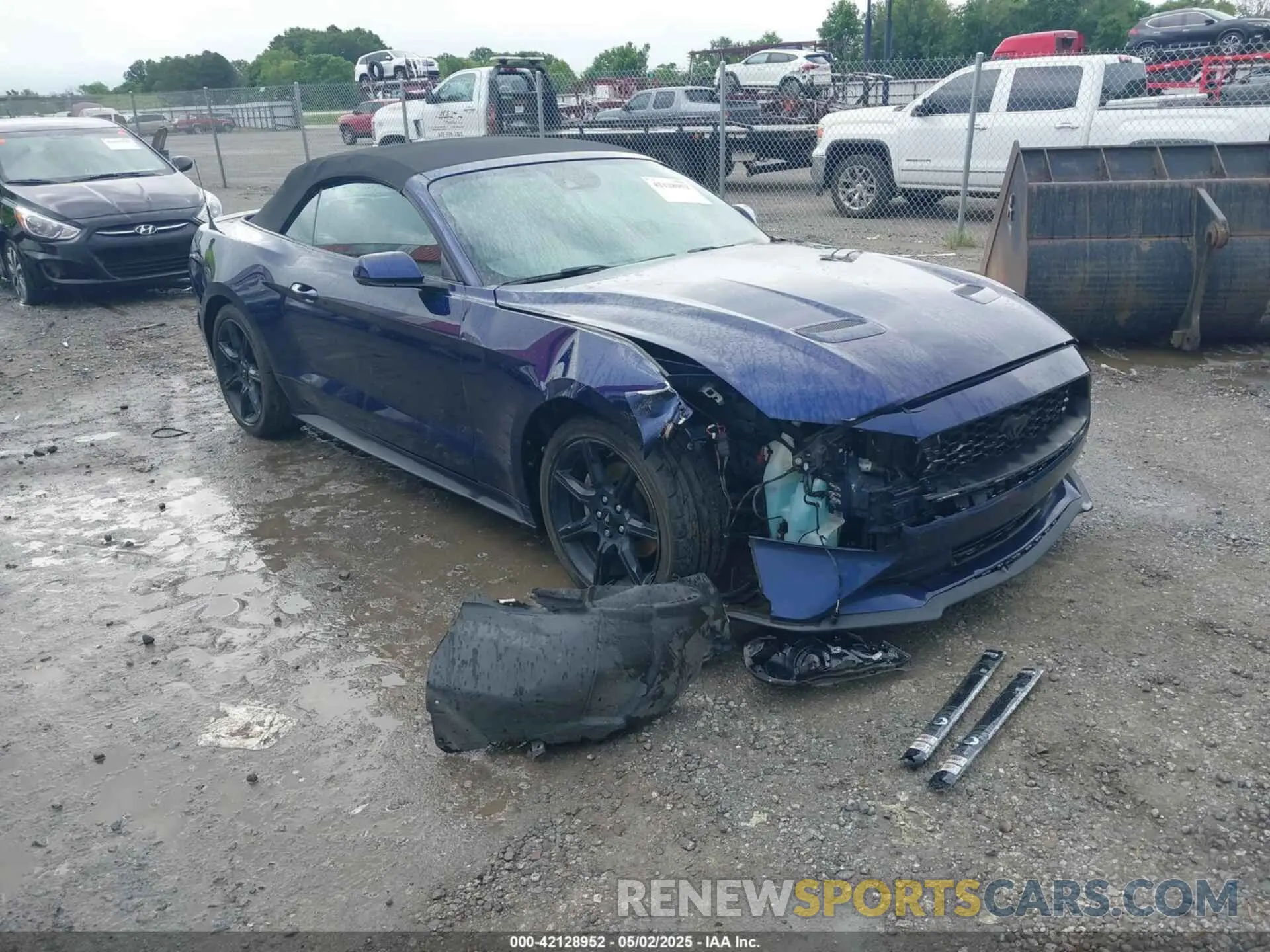 1 Photograph of a damaged car 1FATP8UH8L5106720 FORD MUSTANG 2020