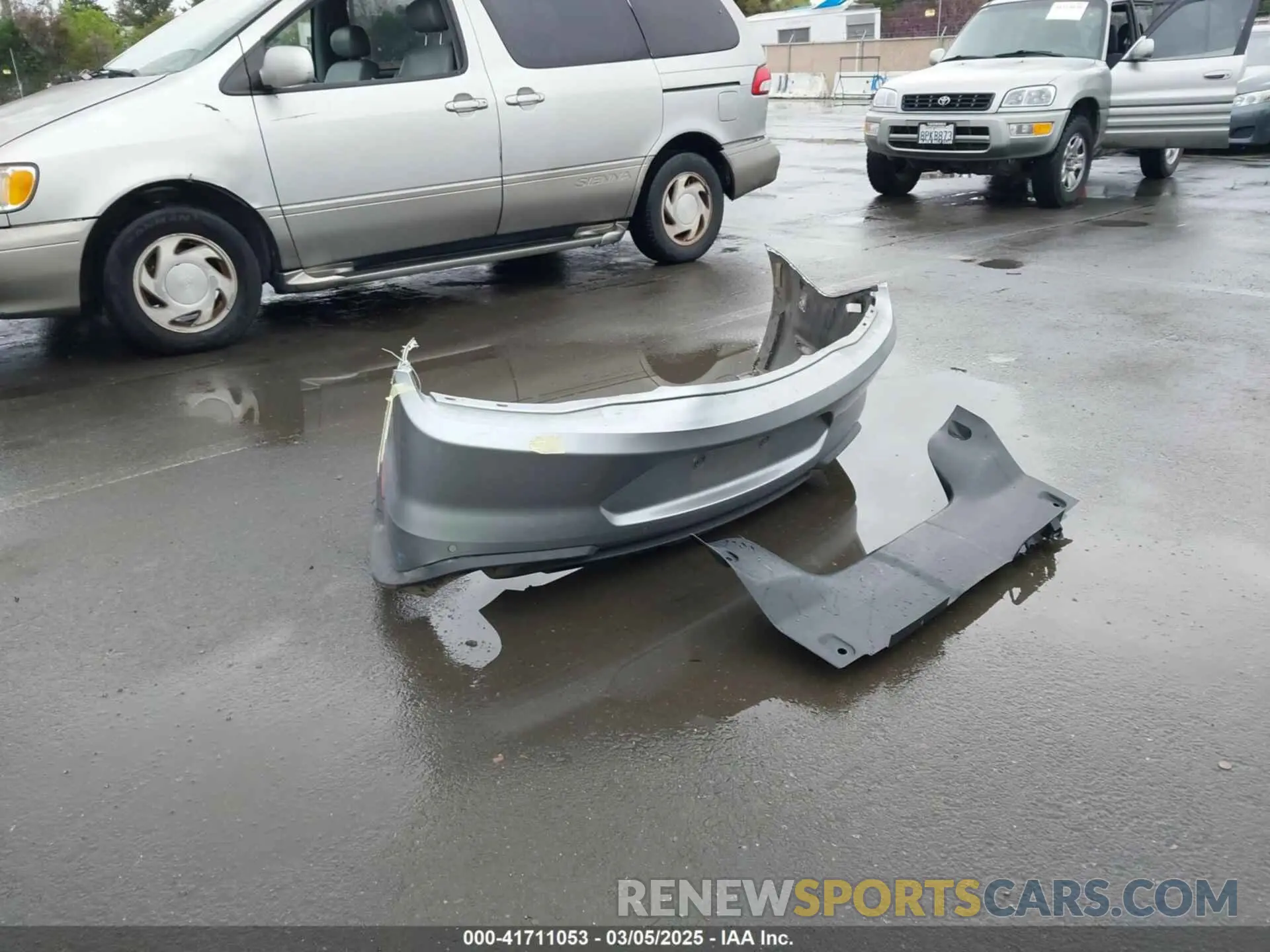 12 Photograph of a damaged car 1FATP8UH9L5131366 FORD MUSTANG 2020
