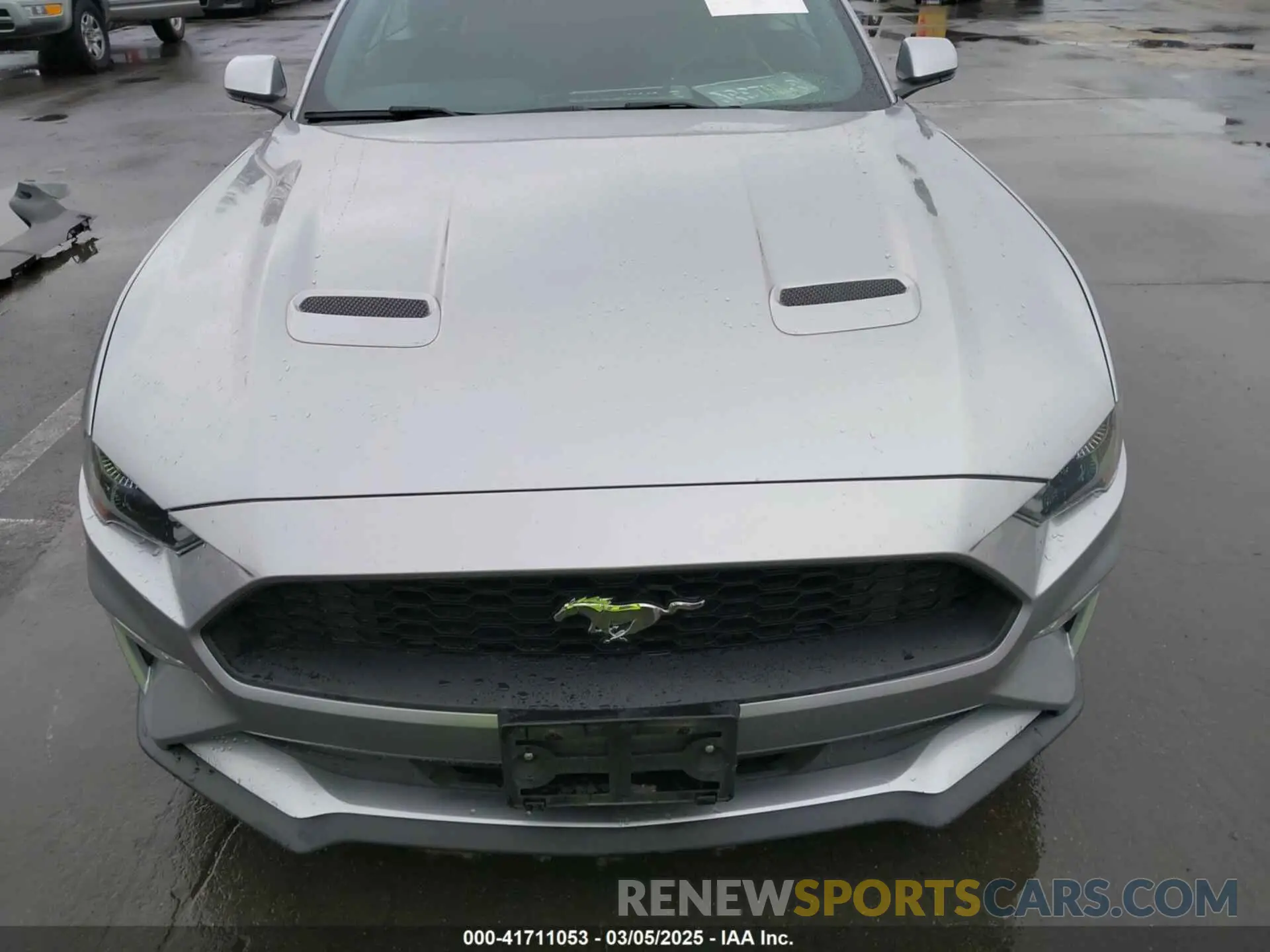 13 Photograph of a damaged car 1FATP8UH9L5131366 FORD MUSTANG 2020