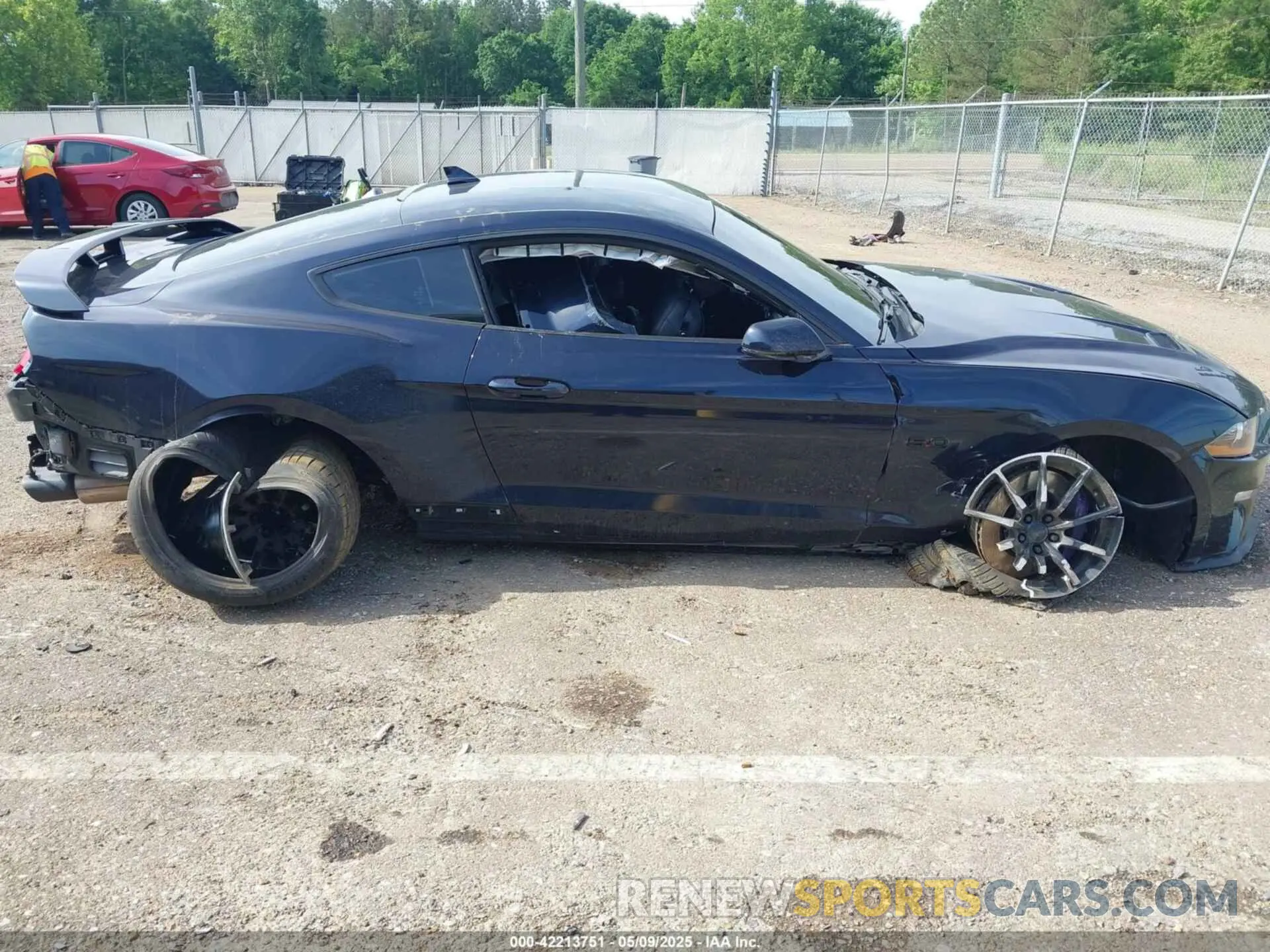 6 Photograph of a damaged car 1FA6P8CF0M5136535 FORD MUSTANG 2021
